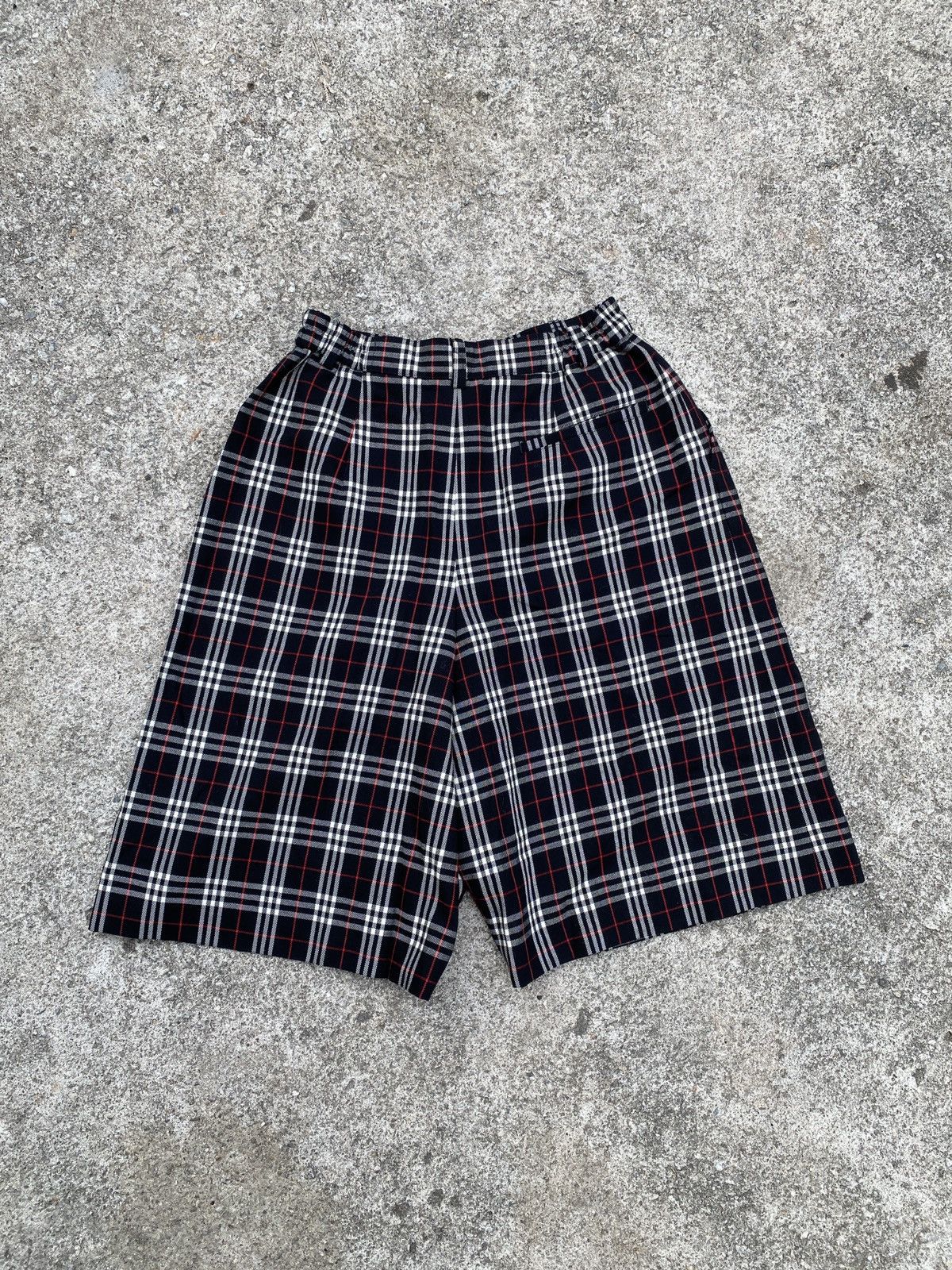 Burberry × Burberry Prorsum × Vintage Vintage 90’s Burberrys Golf Novacheck Short Pant Size 24" / US 00 / IT 34 - 2 Thumbnail