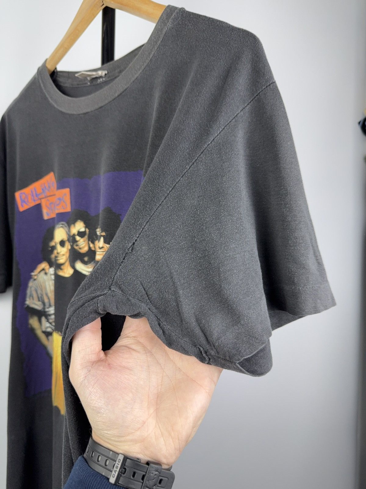 Band Tees × The Rolling Stones × Vintage Vintage 90's Faded The Rolling Stones 1990 Tour T-shirt Size US L / EU 52-54 / 3 - 7 Thumbnail