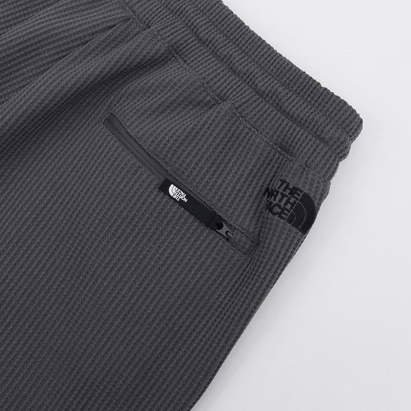 The North Face Urban Exploration Knit LAYERED SHORTS Size US 32 / EU 48 - 6 Thumbnail