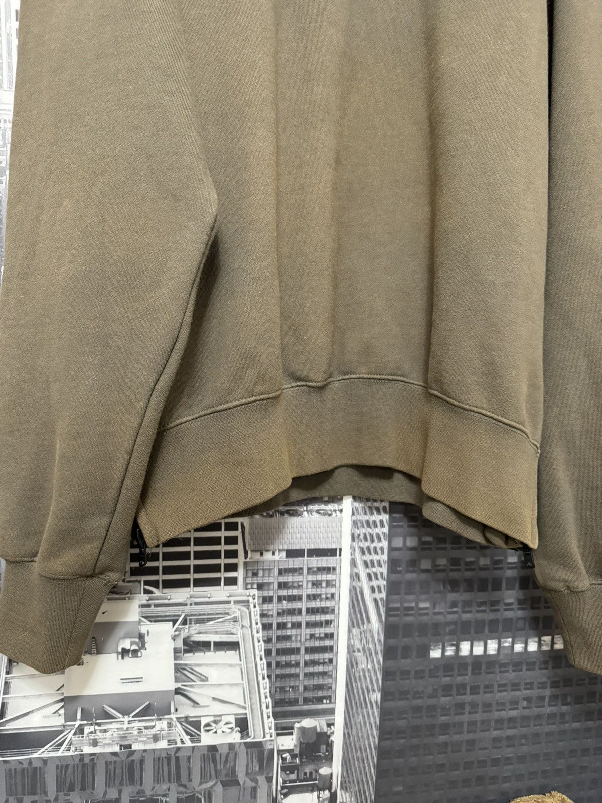 Fear of God 🔥OG FOG Fear of God Essentials Zip Sweater Brown SZ Medium Size US M / EU 48-50 / 2 - 3 Thumbnail
