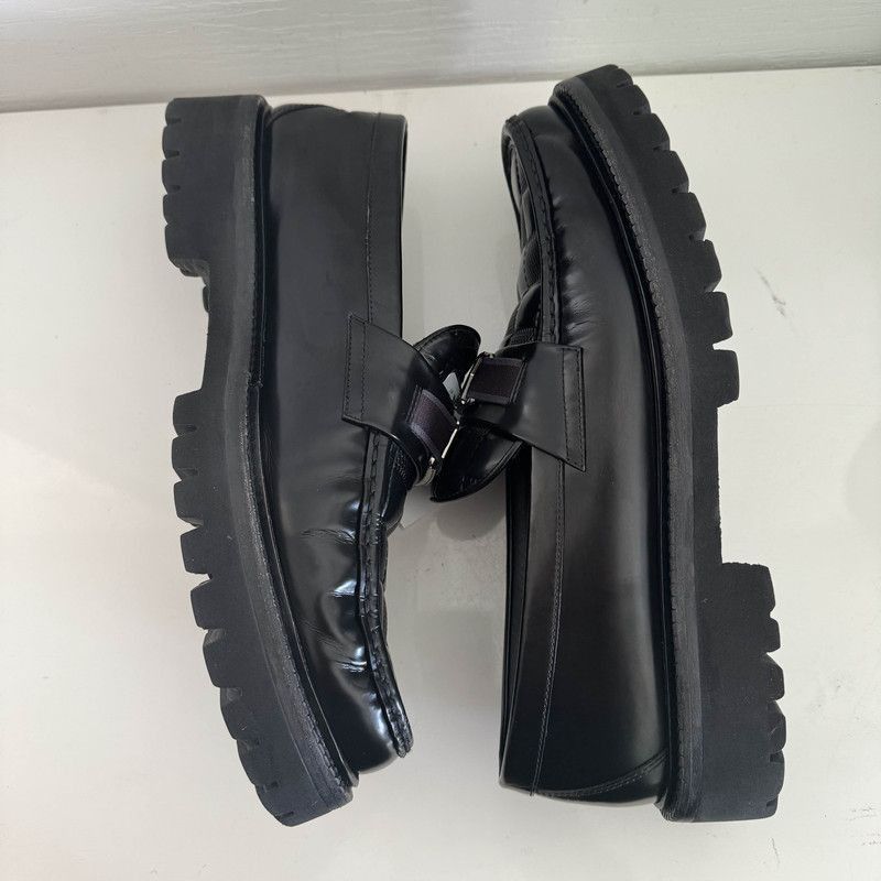 Louis Vuitton Louis Vuitton Black Leather Loafers for Men - Size US 9.5 / EU 42-43 - 8 Thumbnail