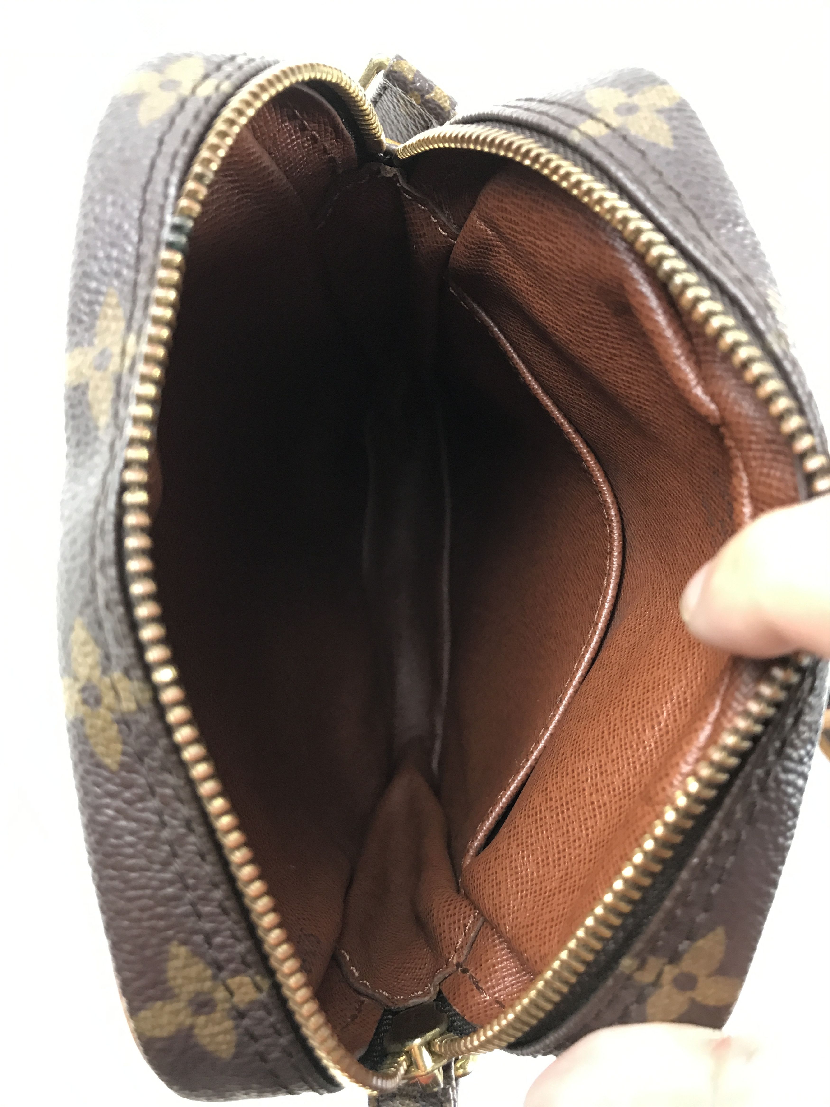 Louis Vuitton Louis Vuitton Danube Monogram Size ONE SIZE - 17 Thumbnail