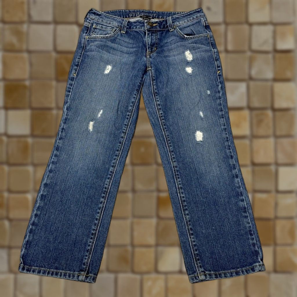 Vintage NEW YORK & COMPANY Distressed Denim Boyfriend Jeans Women Size 0 Low Rise Straight Leg Blue Size 25" / US 0 / IT 36 - 1 Thumbnail