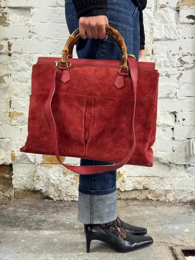 Gucci 1990s Gucci Red Suede Leather Bamboo Handle Shoulder Bag Size ONE SIZE - 4 Thumbnail