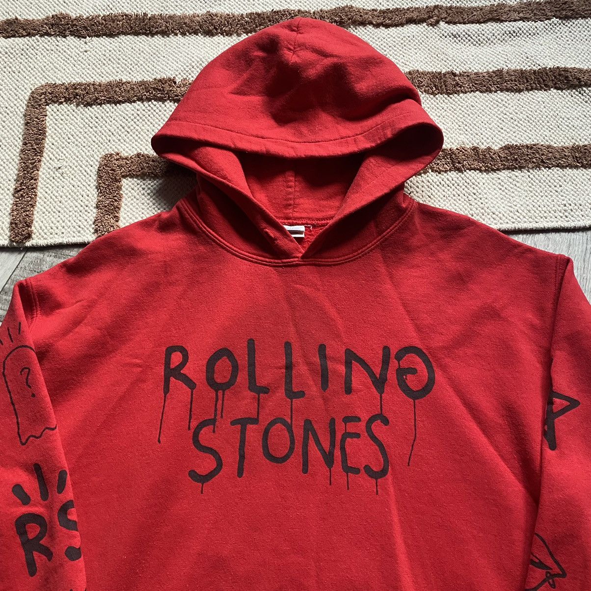 Band Tees THE ROLLING STONES Y2K NO FILTER RED HOODIE Size US L / EU 52-54 / 3 - 5 Thumbnail
