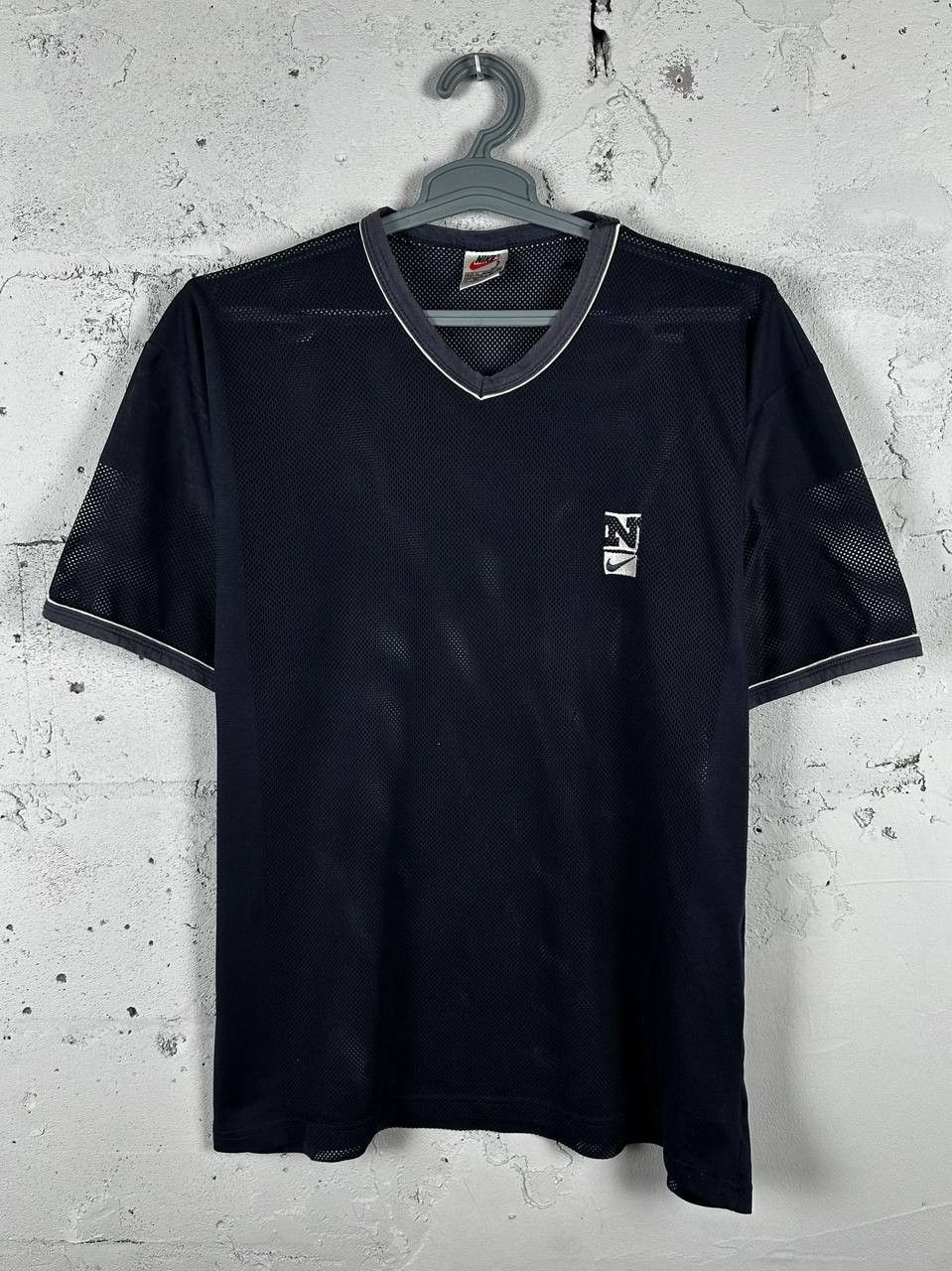 Nike × Vintage Vintage 90s NIKE Swoosh Mesh Tshirt Streetwear Bootleg Style Size US XL / EU 56 / 4 - 1 Thumbnail