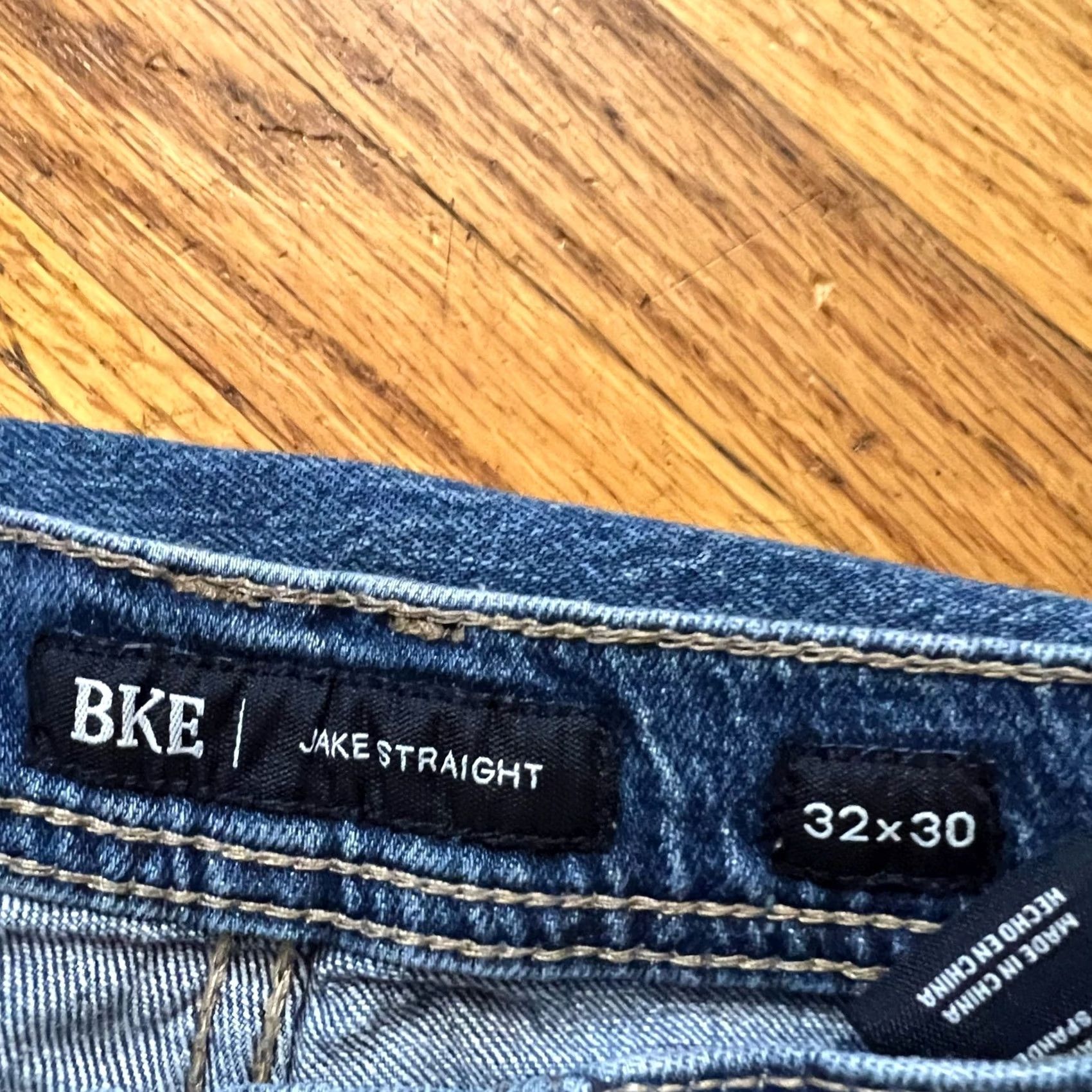 BKE BKE Jeans Mens 32 X30 Jake Straight Blue Denim Buckle Distressed Holes Jeans Mens 32 X30 Blue Buckle Distressed Holes Straight 30in Buckle Holes Mens Size US 32 / EU 48 - 5 Thumbnail