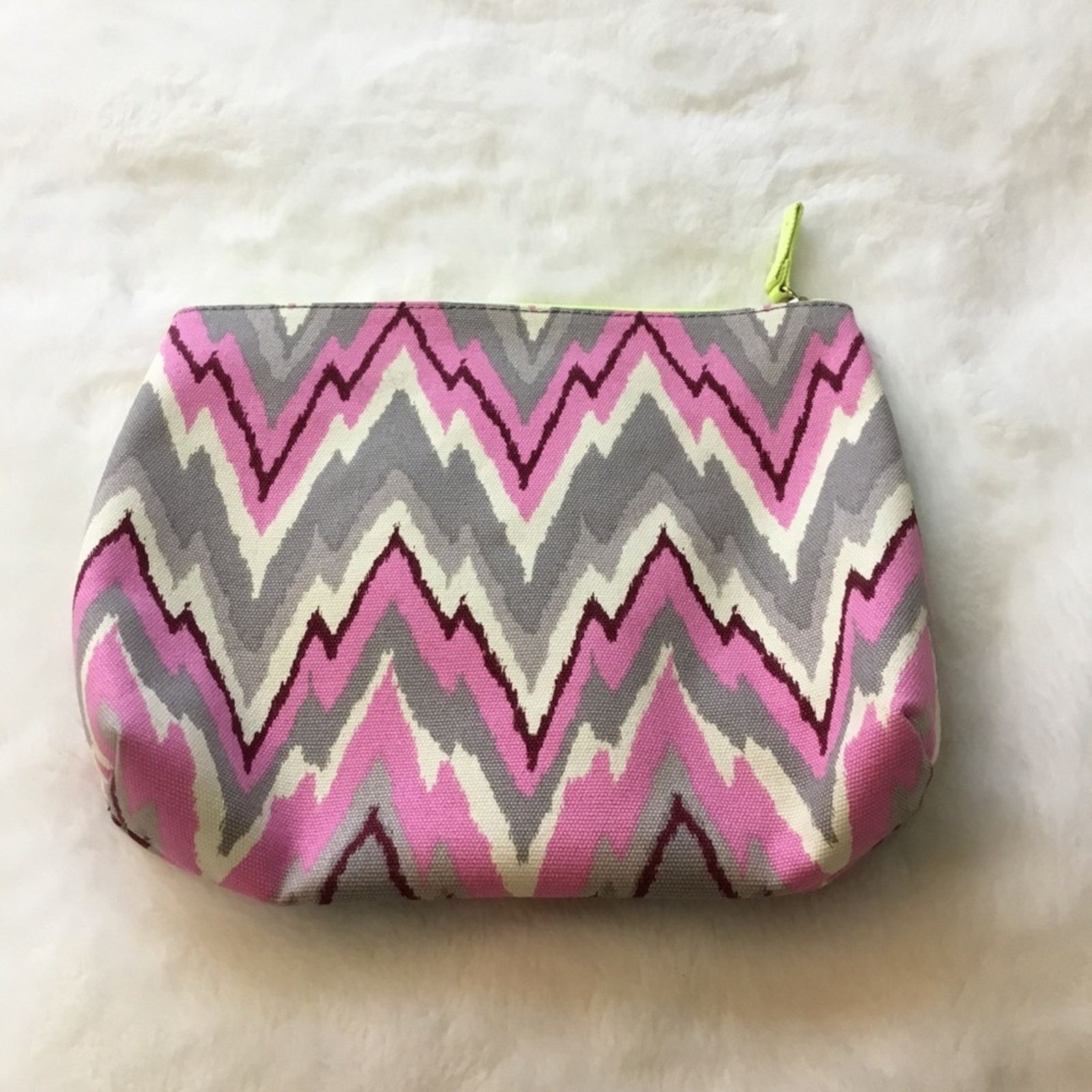 Barneys New York Barney New York Multi Color Makeup Bag Size ONE SIZE - 2 Thumbnail