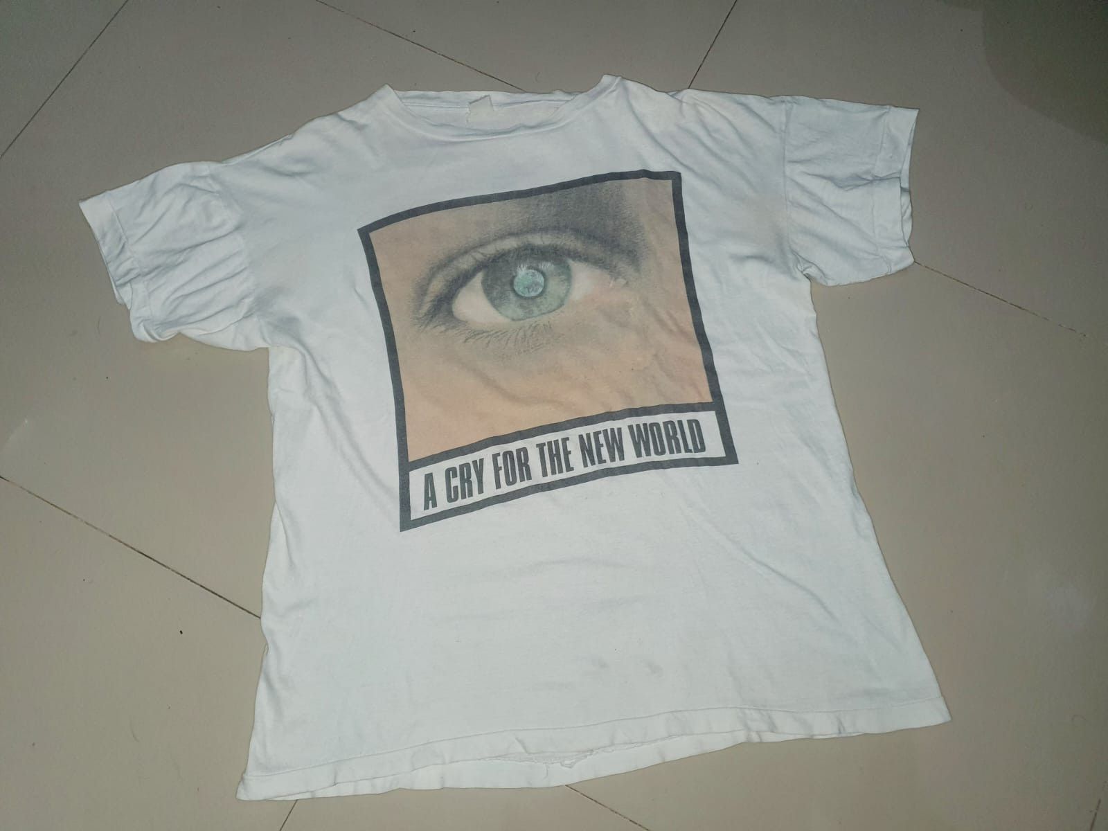 Band Tees 🌹vintage Praying Mantis L🌹 Size US L / EU 52-54 / 3 - 2 Thumbnail