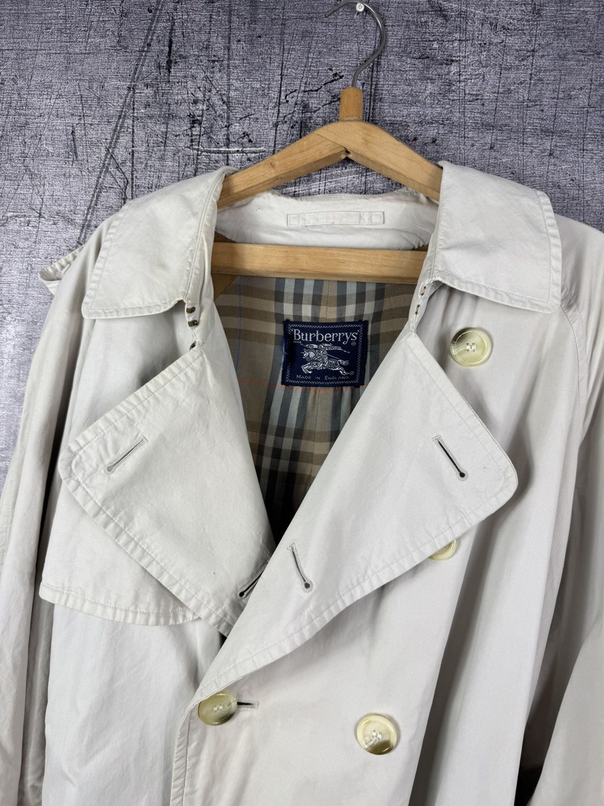 Burberry Vintage Burberrys double breasted long Waterloo trench coat Size US L / EU 52-54 / 3 - 4 Thumbnail