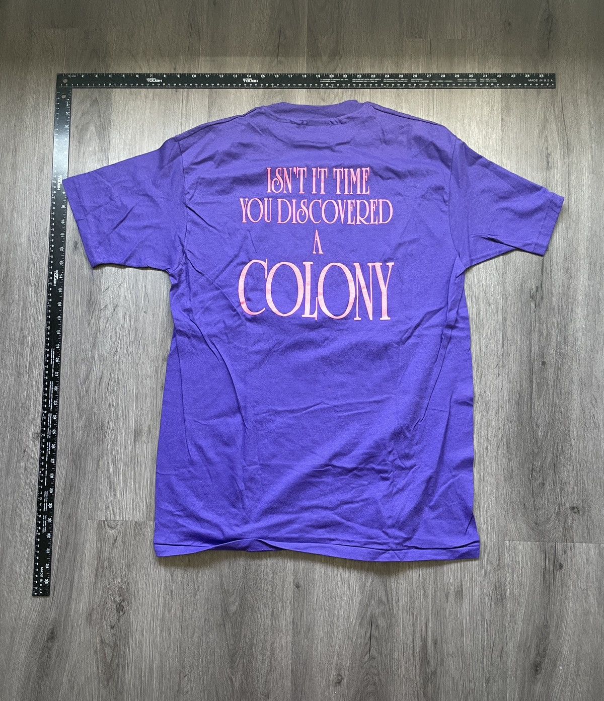 Vintage Vintage Colony Hotel “Vacation Promo” T-Shirt (Sz. XL) Size US XL / EU 56 / 4 - 4 Thumbnail