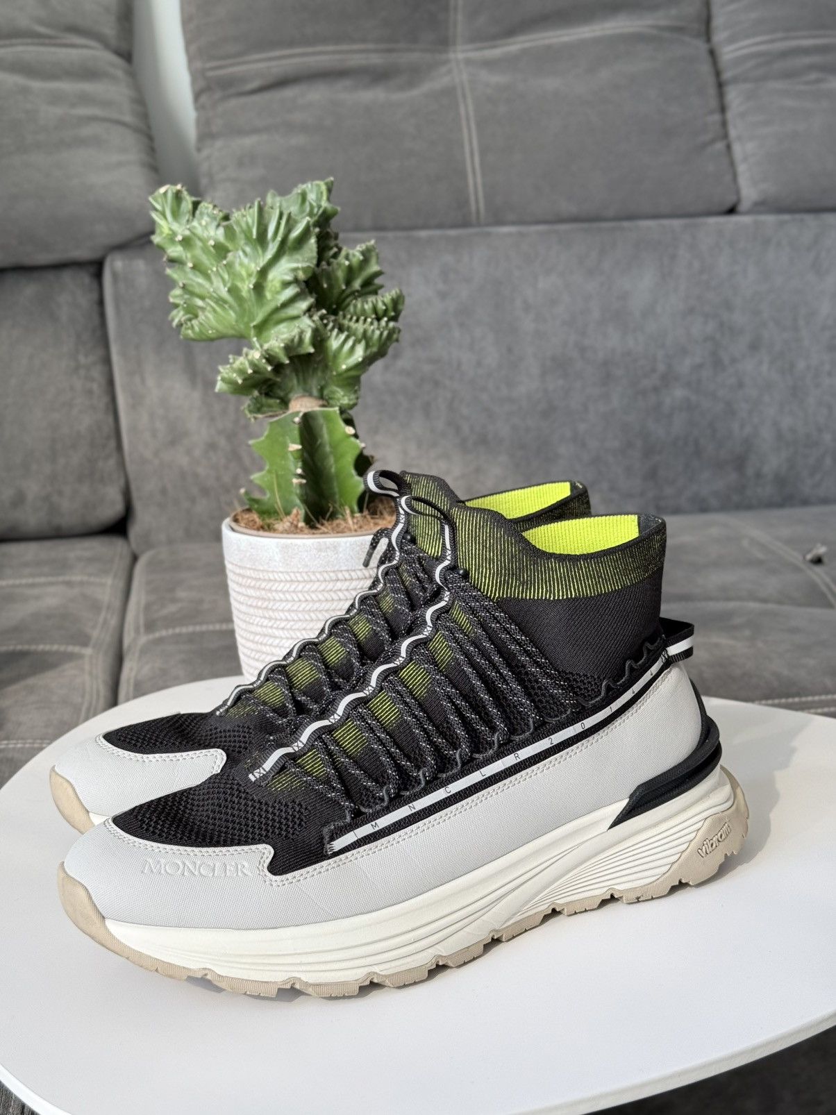 Moncler Moncler Wibram Monte Runner Size 12/45 Reflective Size US 12 / EU 45 - 6 Thumbnail