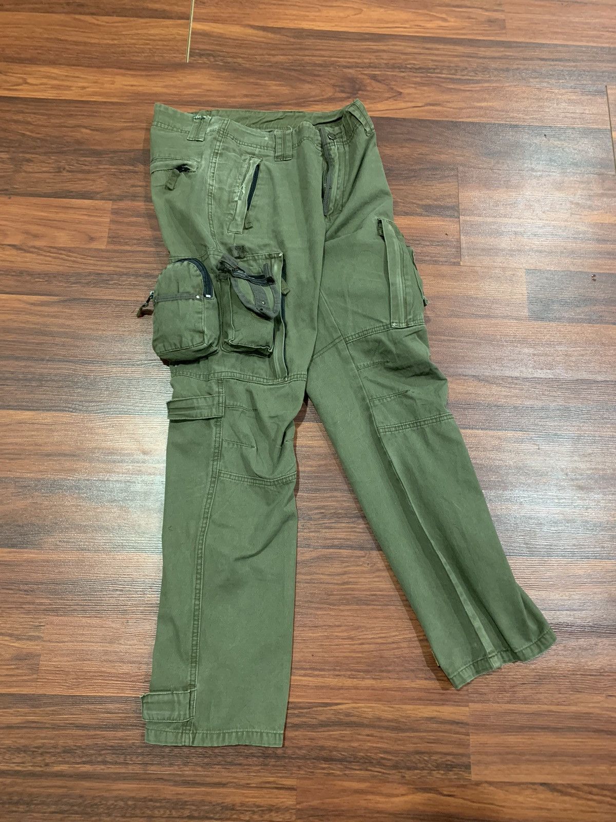 Japanese Brand Army Inspired Cargo Pants Size US 32 / EU 48 - 4 Thumbnail