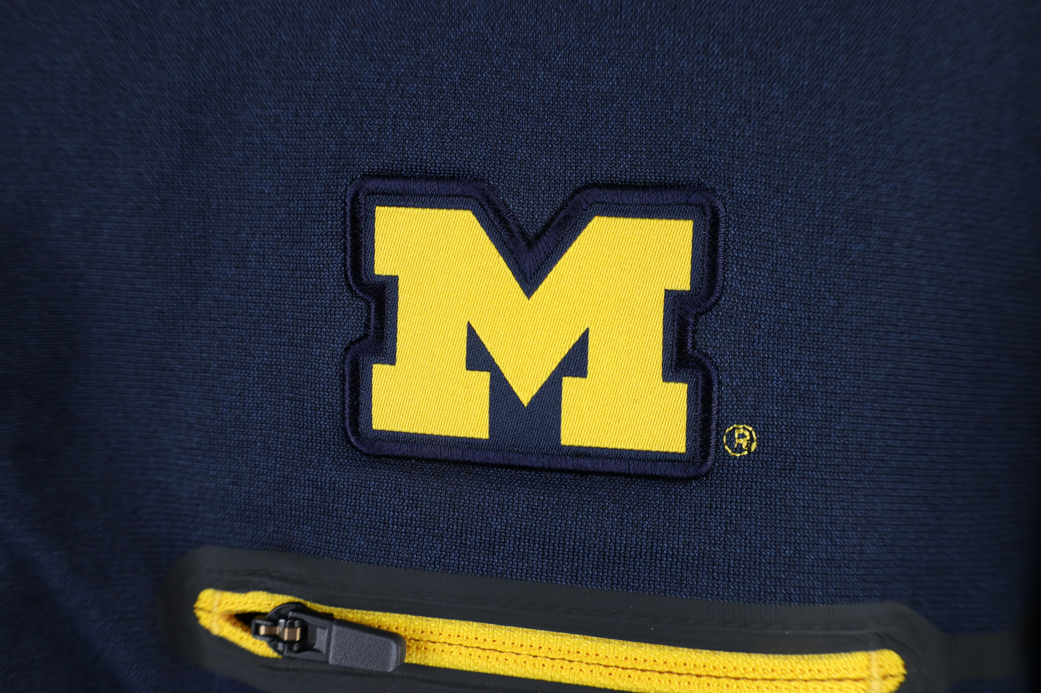 Nike × Vintage Nike Air Jordan University of Michigan Half Zip Pullover Top Size US L / EU 52-54 / 3 - 5 Thumbnail