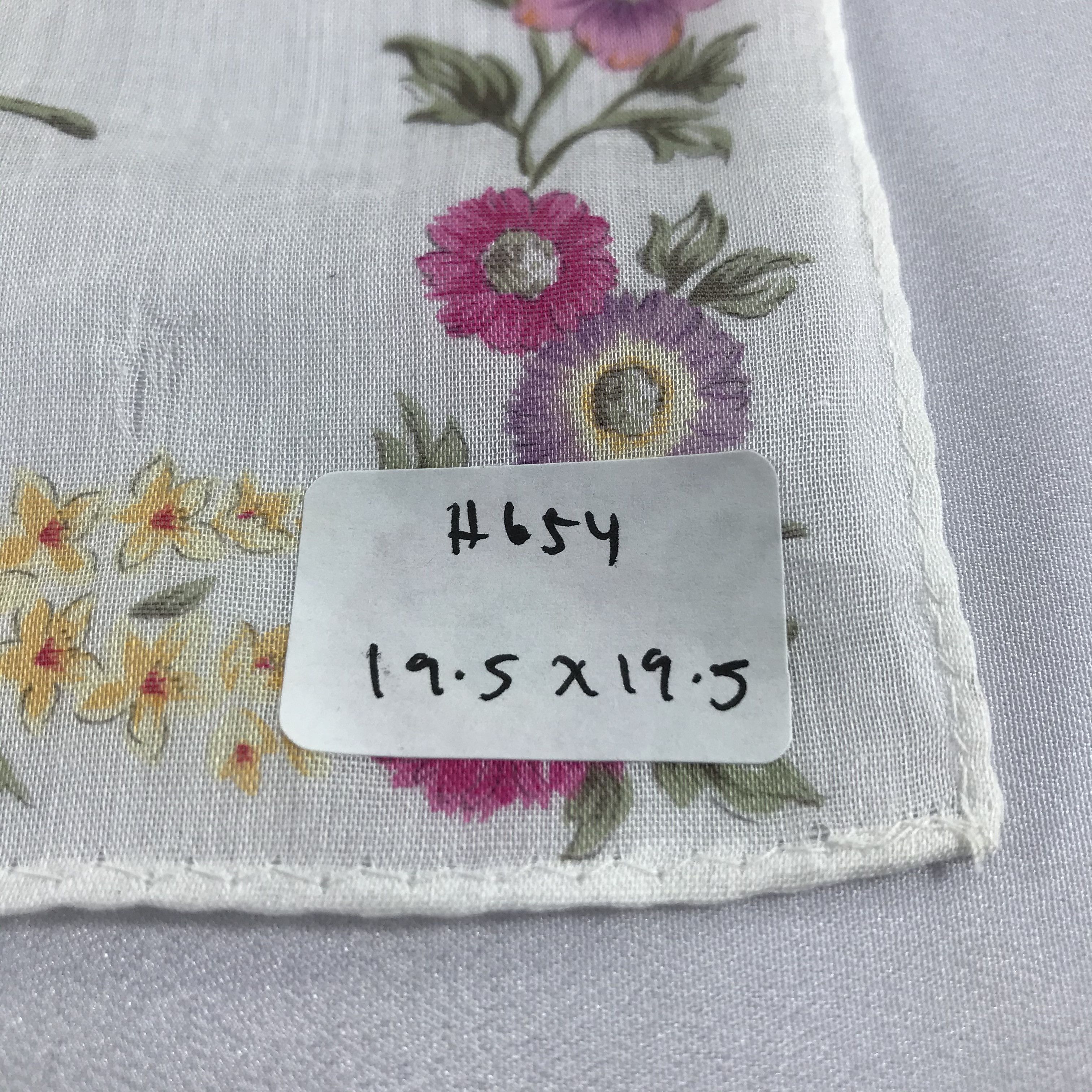 Lancel Lancel Floral Handkerchief Neckerchief Bandana H654 Size ONE SIZE - 6 Thumbnail