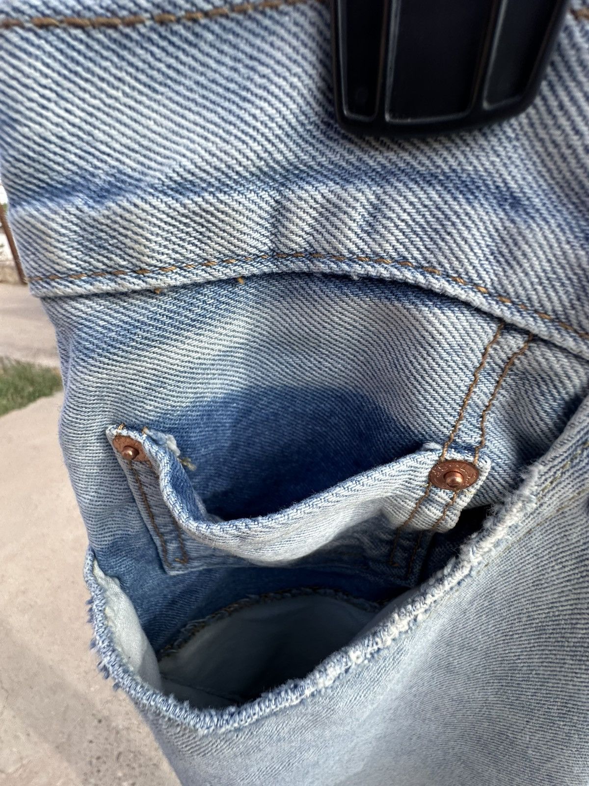 Levi's Levi’s 550s Lightwash Painters Denim Size US 34 / EU 50 - 7 Thumbnail