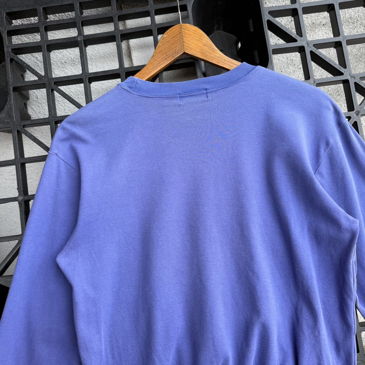 Yves Saint Laurent Yves Saint Laurent Vintage Center Embroidery Tee Size L / US 10 / IT 46 - 9 Thumbnail