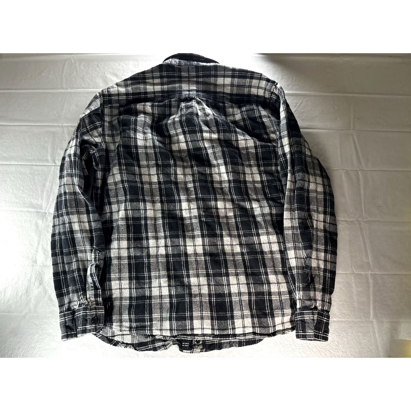 Vintage L.L.Bean Plaid Shirt Men’s Medium Slim Button-Up Collared Cotton Flannel Black Gray Button Front Size US M / EU 48-50 / 2 - 2 Thumbnail