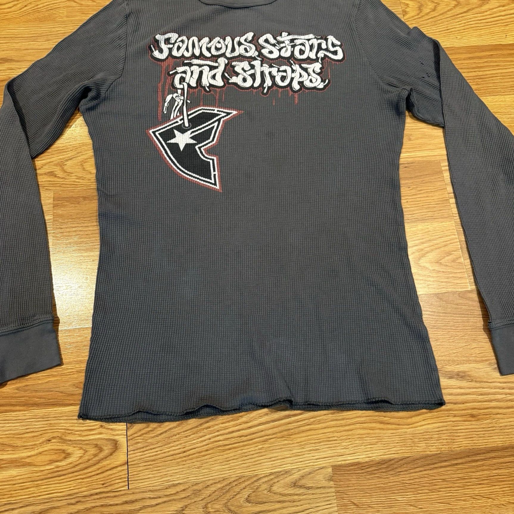 Affliction Famous Stars Y2K Waffle Knit Thermal Long Sleeve T-Shirt Affliction Grunge Gray L Men Stars Size US L / EU 52-54 / 3 - 3 Thumbnail
