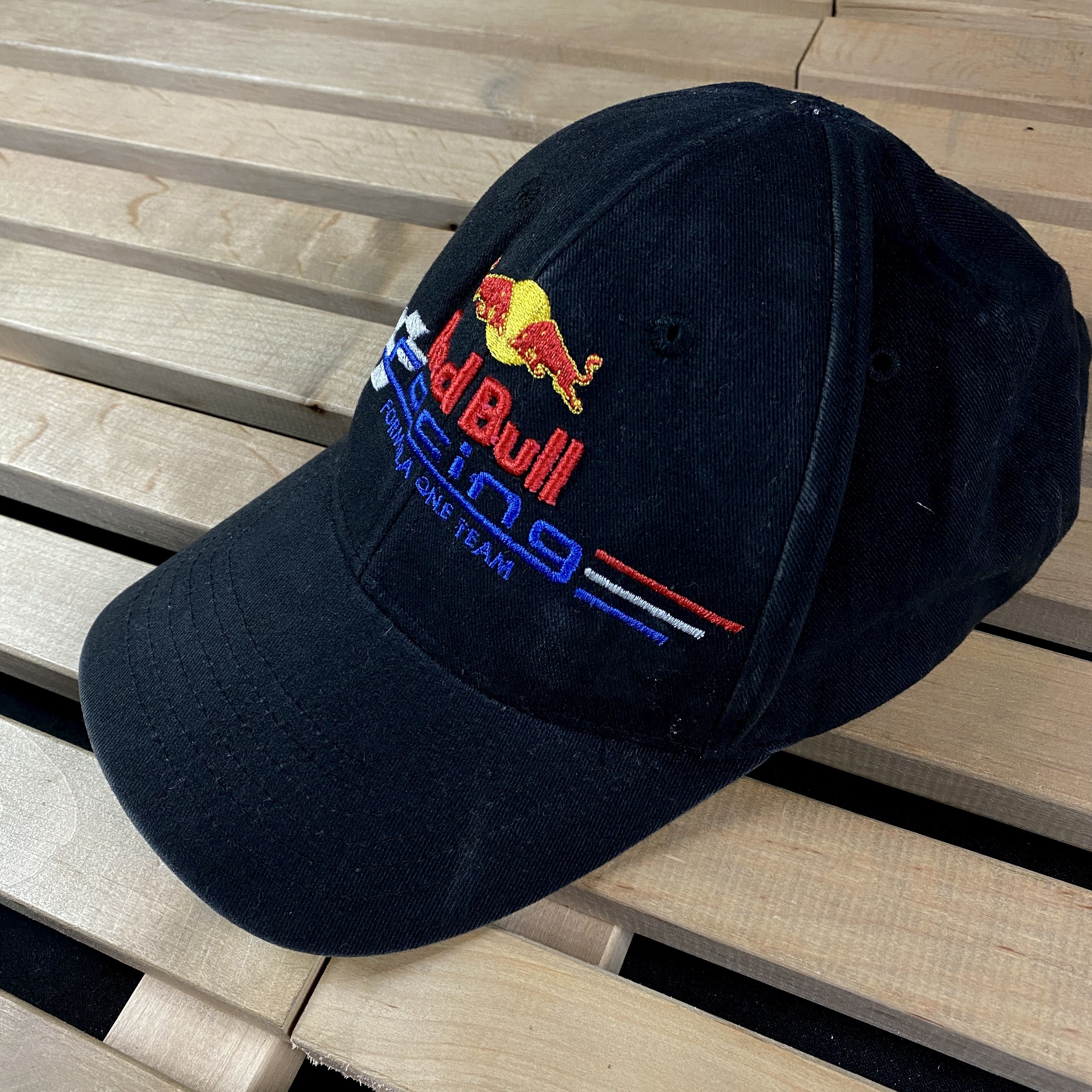 Red Bull × Vintage Men’s Racing Cap Hat Red Bull One Size Black Size ONE SIZE - 1 Thumbnail