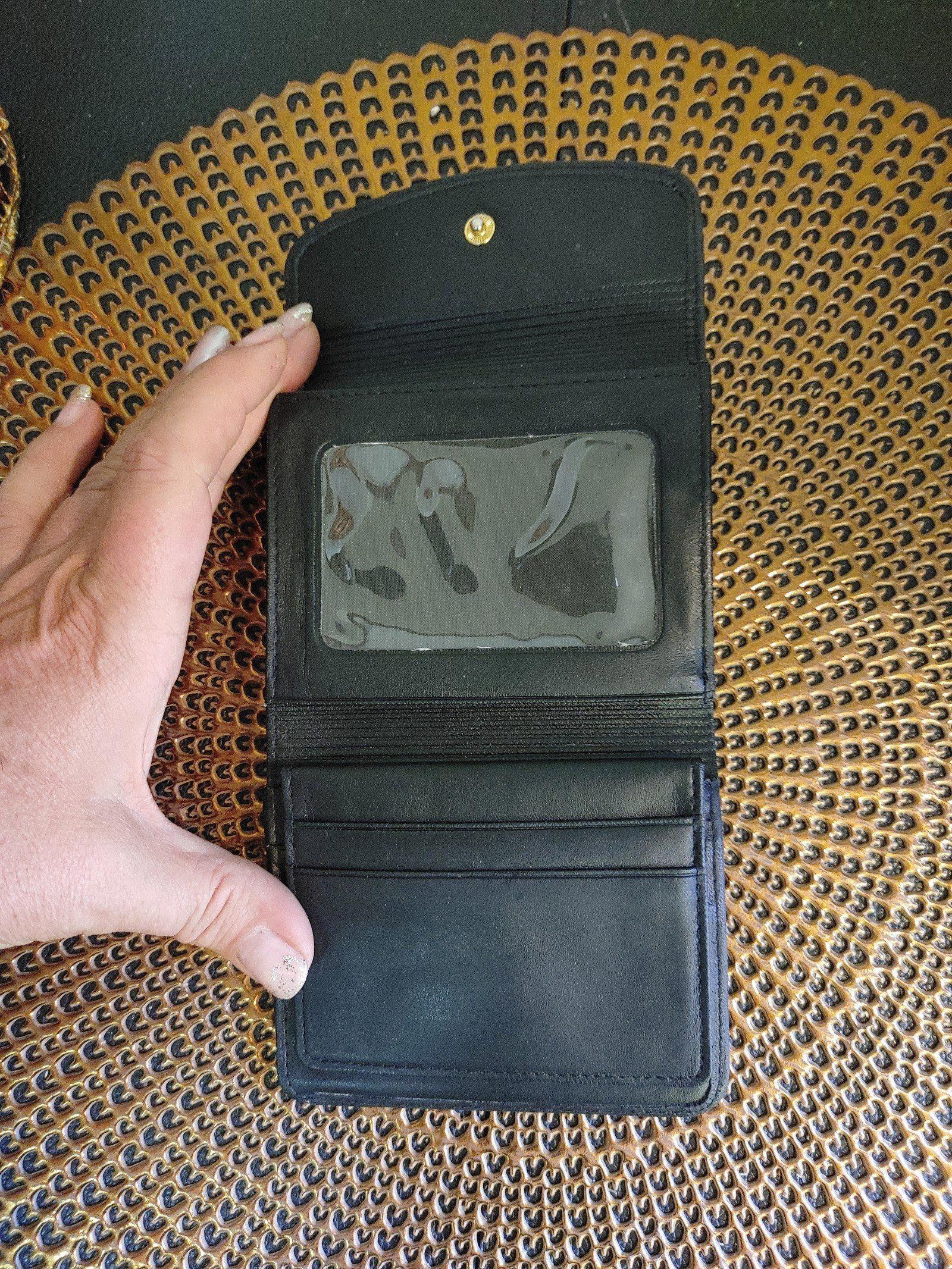 Burton Buxton Velvet Touch Leather Wallet Size ONE SIZE - 4 Thumbnail