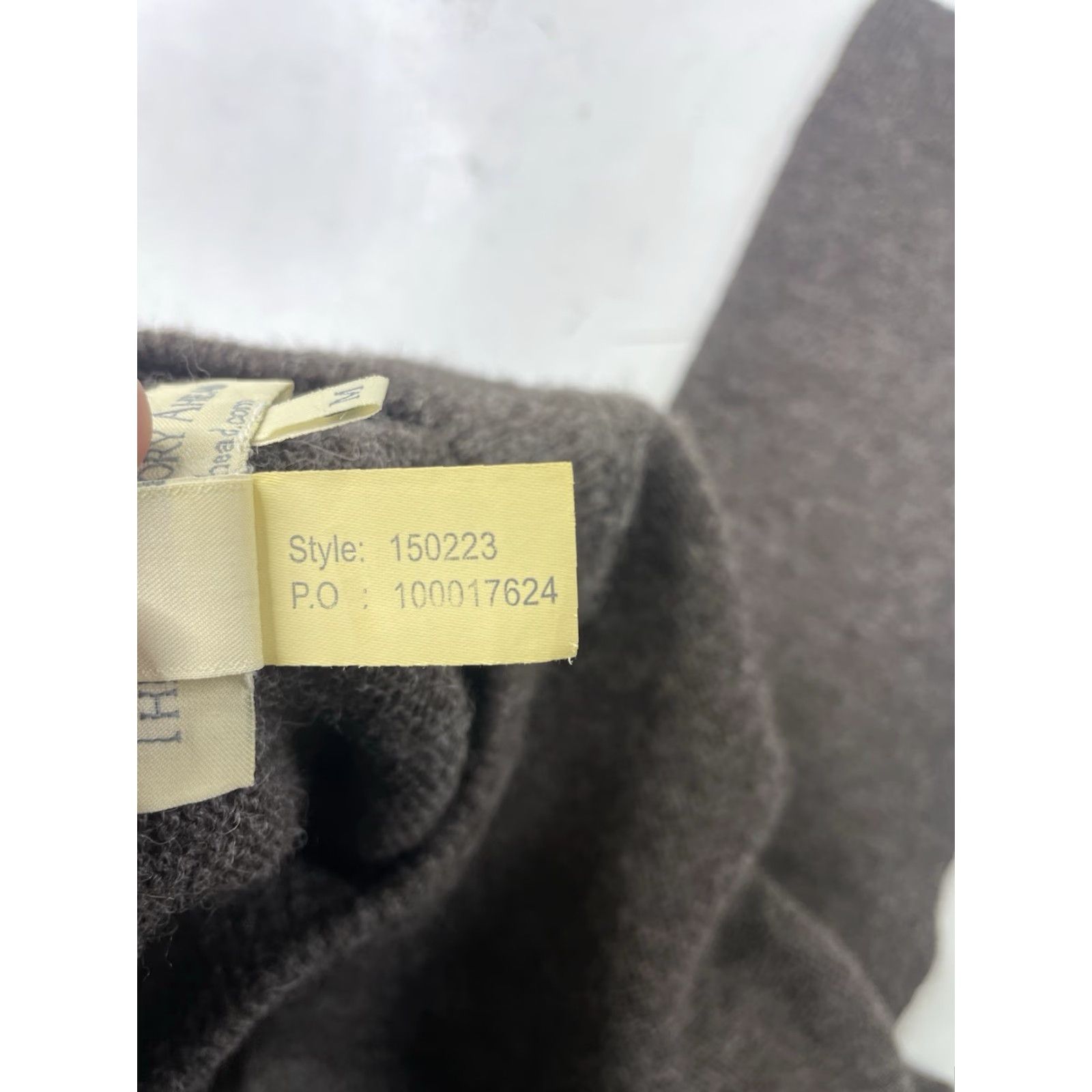 The Territory Ahead The Territory Ahead Sweater Mens V-Neck Pullover Brown Alpaca Knit Long Sleeve M Regular Fall Winter Peru Size US M / EU 48-50 / 2 - 6 Thumbnail
