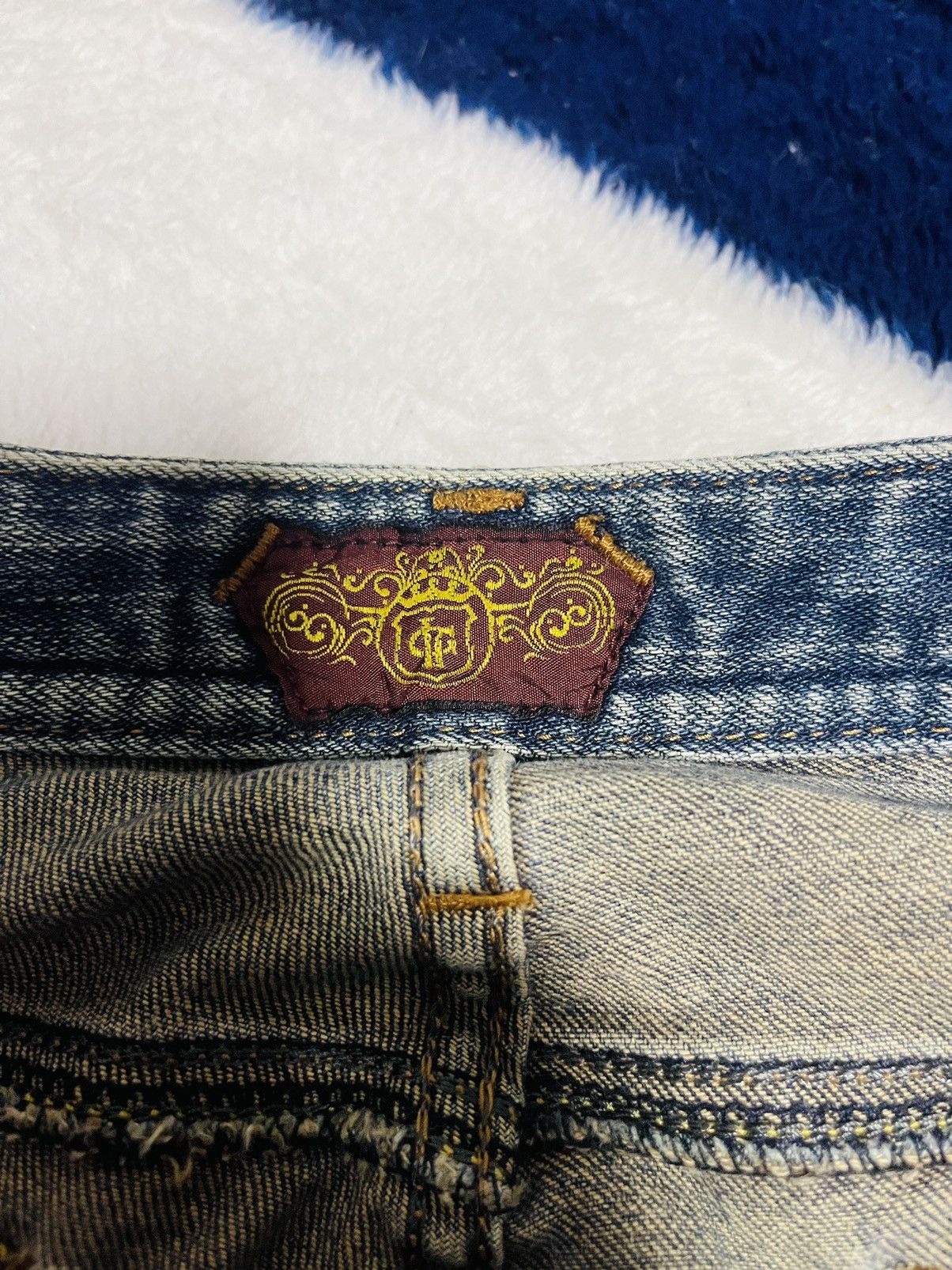 Jean × The Unbranded Brand Unbranded Flare Jeans (15) Size 30" / US 8 / IT 44 - 7 Thumbnail