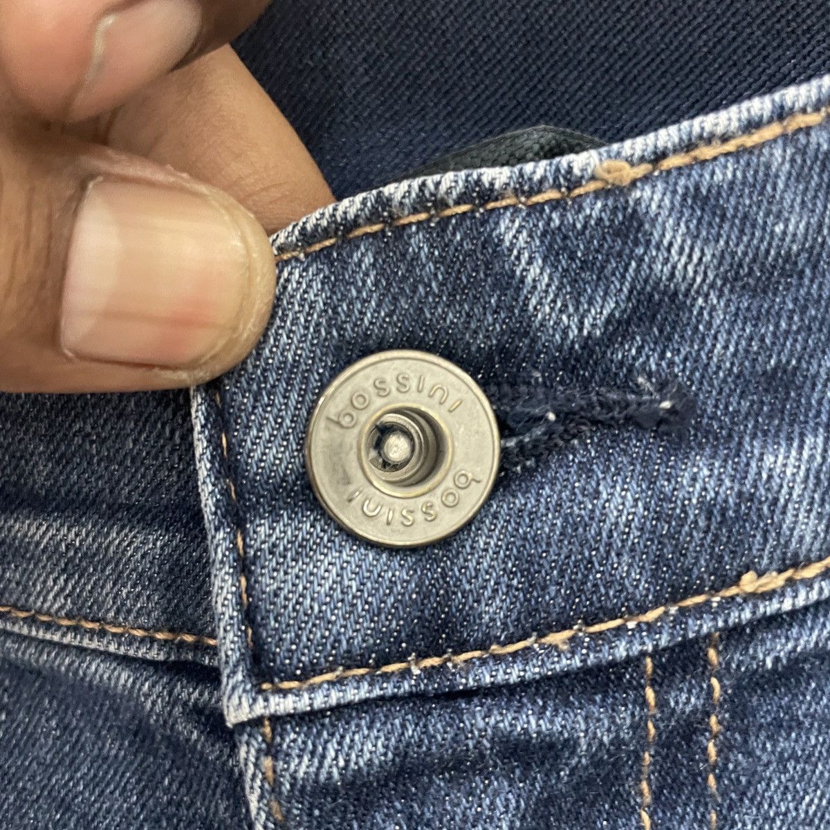 Other Vintage Bossini Jeans Seldvedge Distressed Denim Jeans Size US 31 - 6 Thumbnail