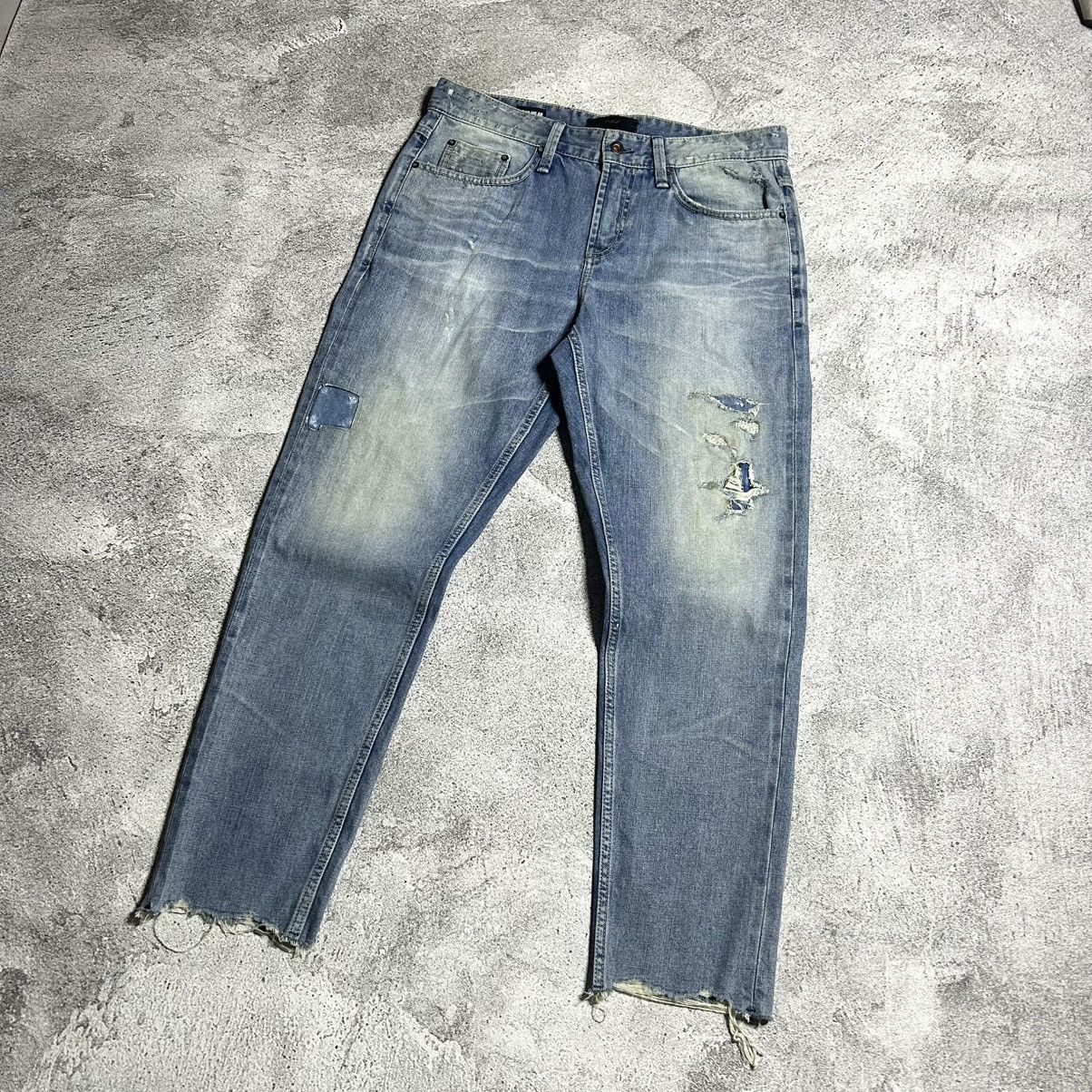 Japanese Brand Crazy Disstresed Denim PLACX CROP MILAN LOSE CROP TAPERED Size US 34 / EU 50 - 3 Thumbnail