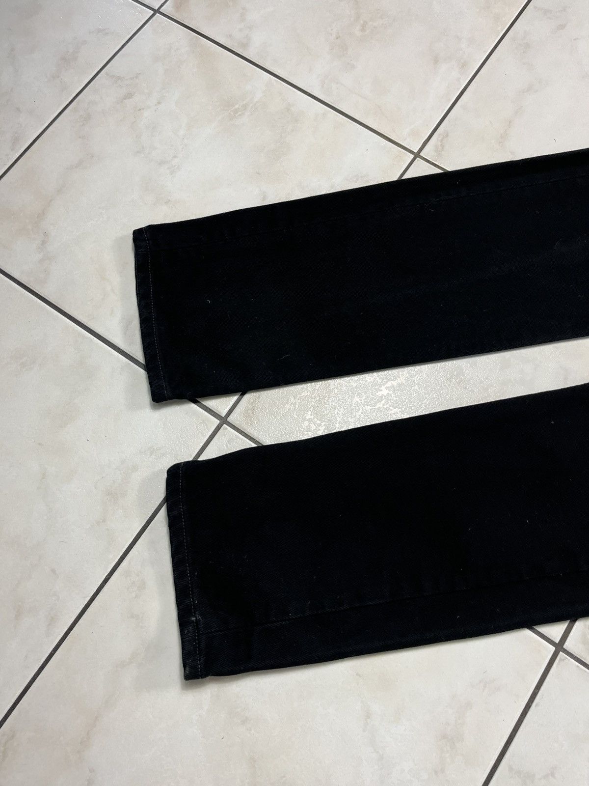 Levi's × Levi's Vintage Clothing × Vintage Vintage 90s Levi’s full black denim jeans pants Size US 30 / EU 46 - 4 Thumbnail