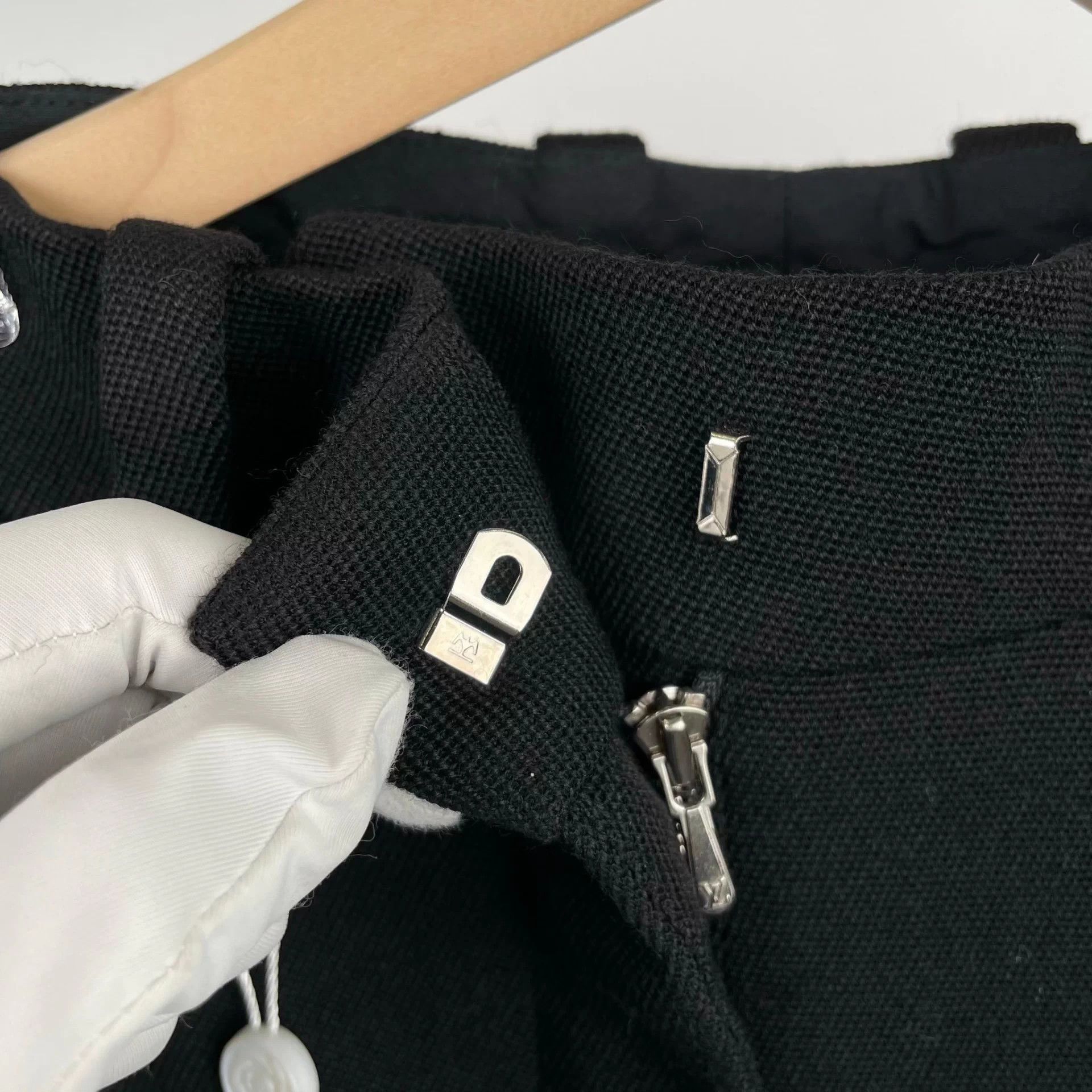 Louis Vuitton LV Cotton Black Dress Trousers Size 36 Size US 36 / EU 52 - 3 Thumbnail