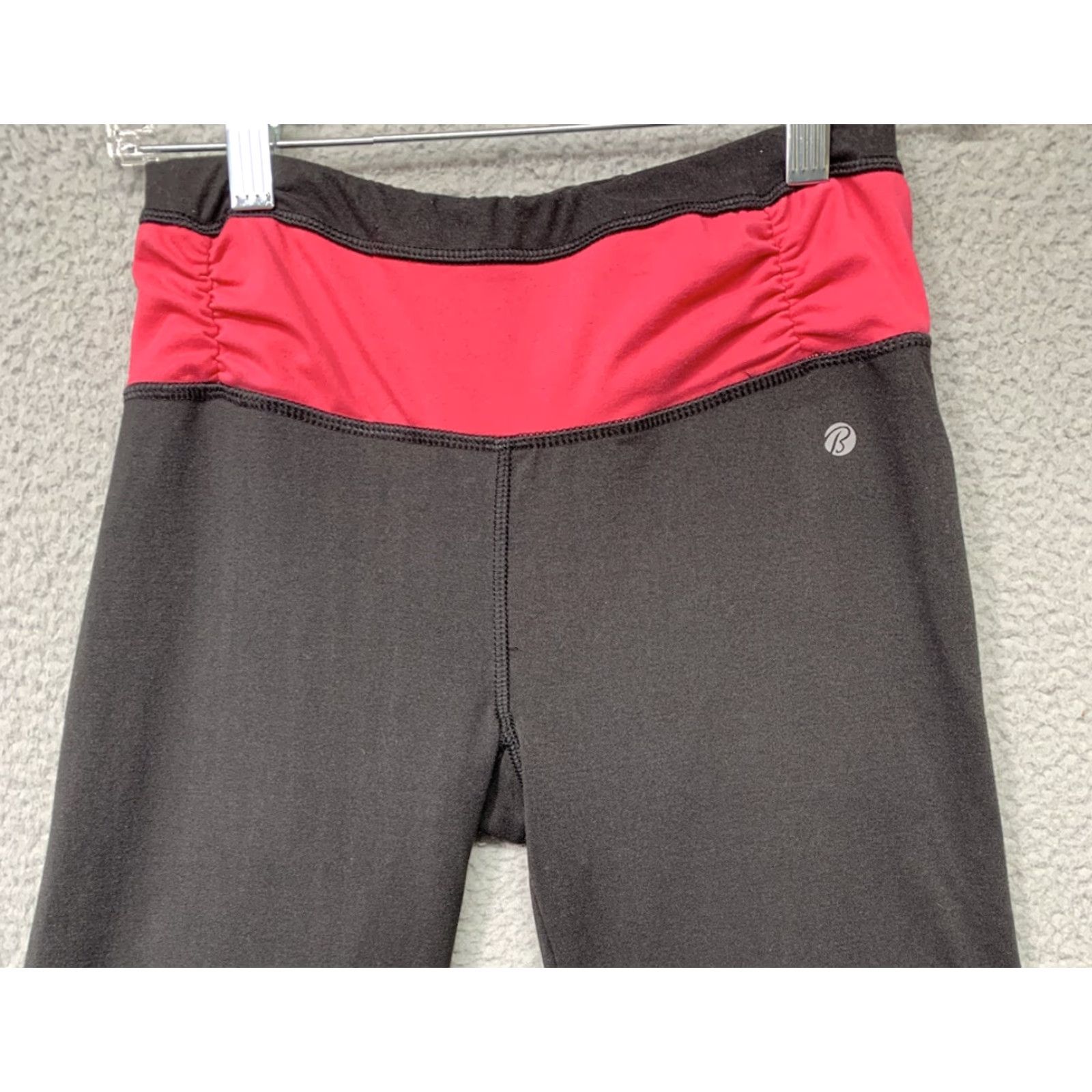 Bally Bally Total Fitness Pants Women’s Small Yoga Athletic Stretch Black Pink Capri Capris Size 28" / US 6 / IT 42 - 2 Thumbnail