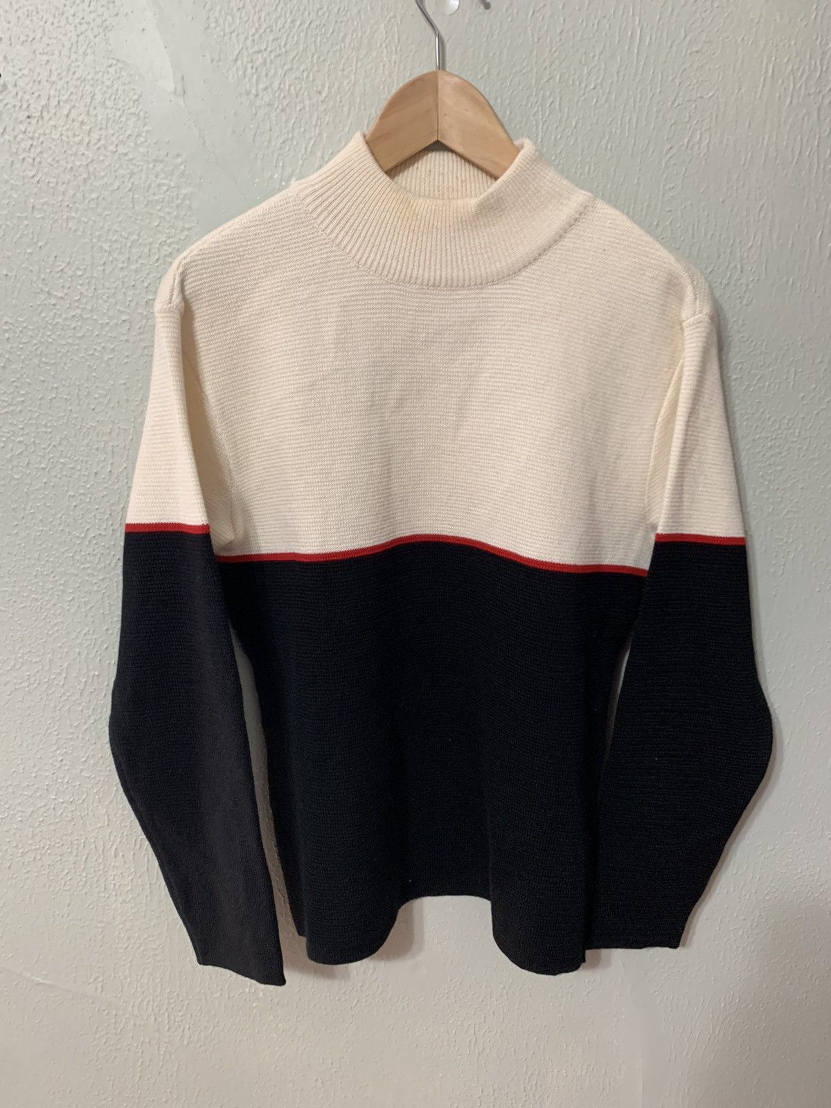Vintage Vintage Contrast Line Knit Sweater Size US S / EU 44-46 / 1 - 1 Thumbnail