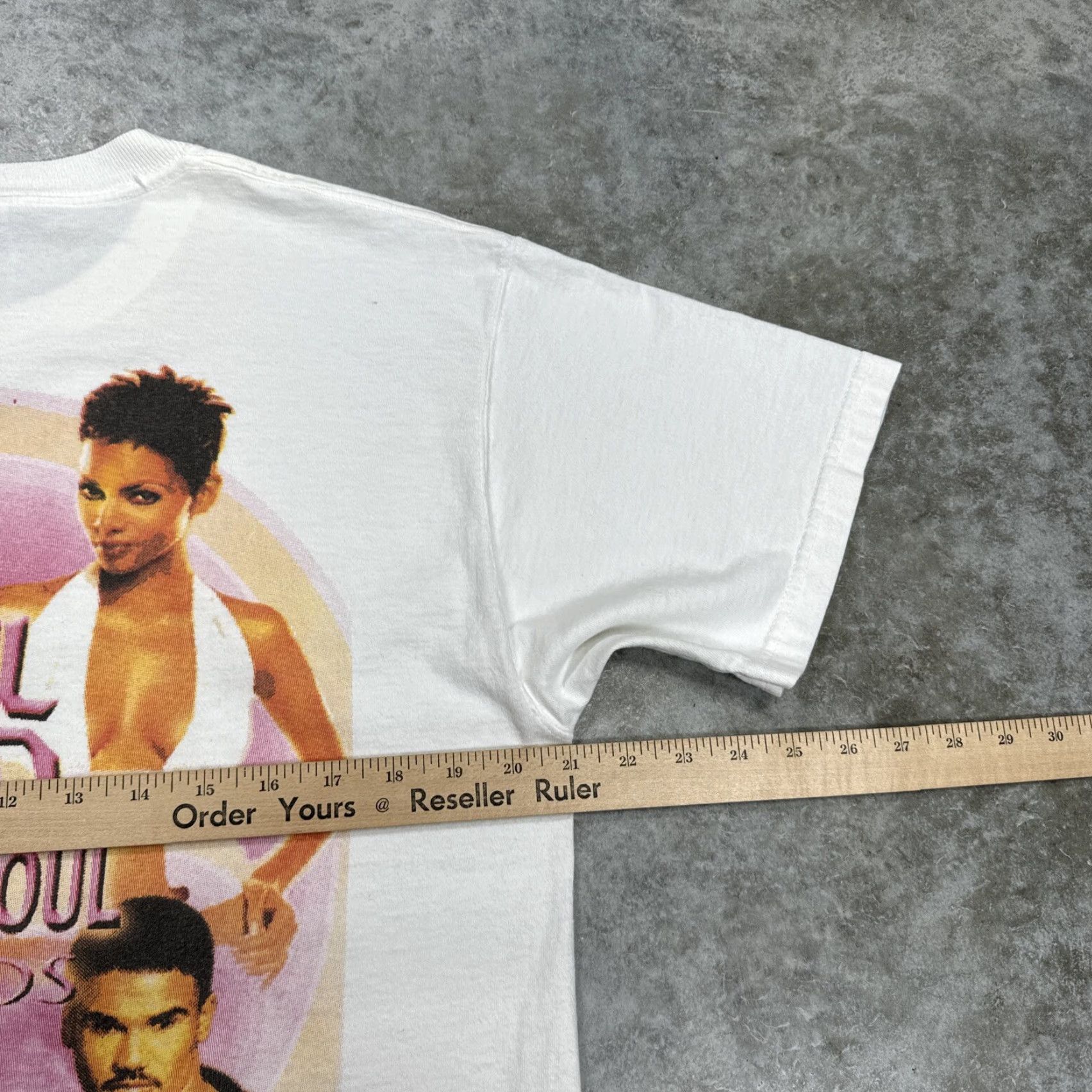 Vintage VINTAGE Soul Train shirt Mens L White 90s Hip Hop rap tee 2002 Lady of Soul awards graphic print shirts Size US L / EU 52-54 / 3 - 6 Thumbnail