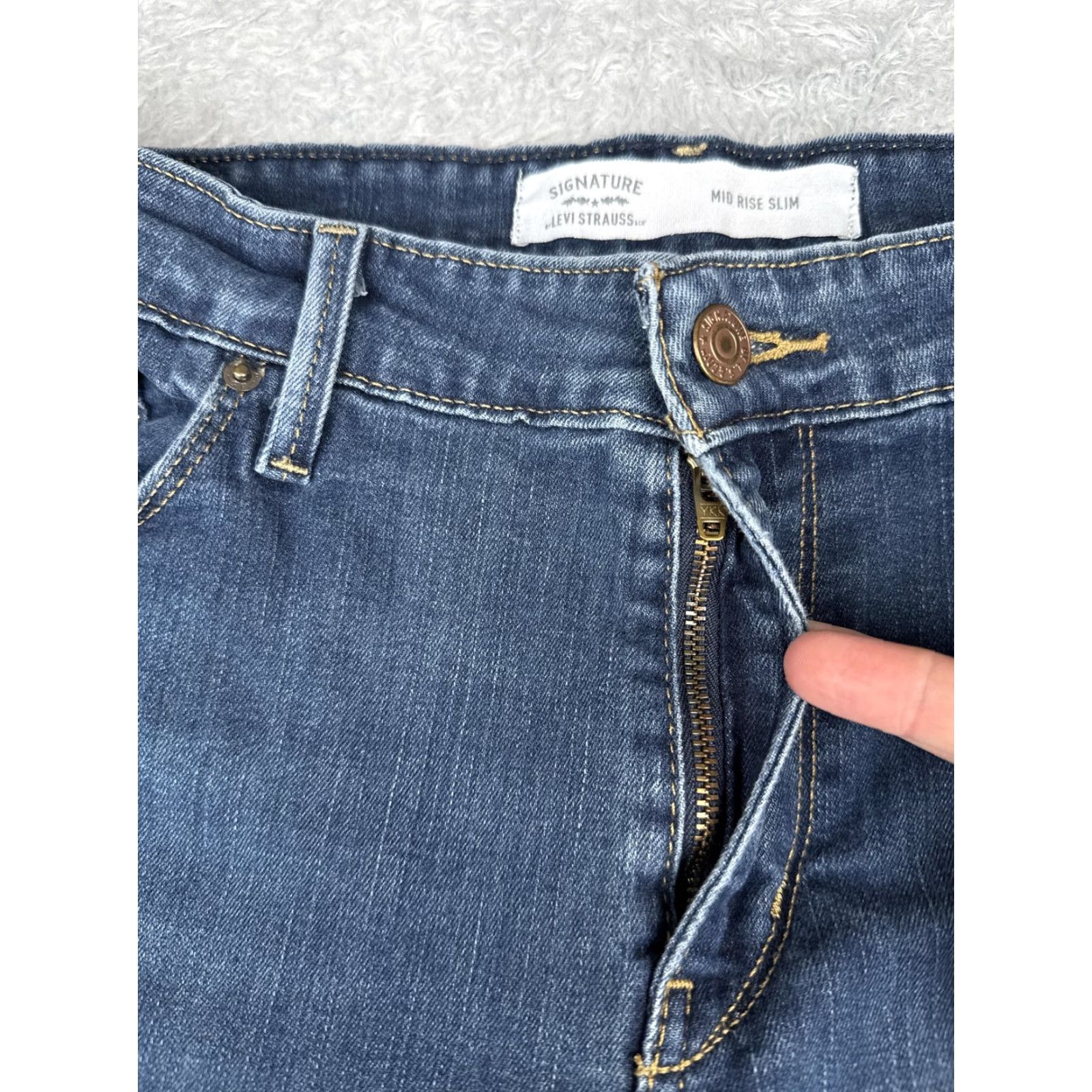 CO **Signature by Levi Strauss & Co. Women's 14 Mid Rise Slim Blue Jeans** User: Signature by Levi Strauss & Co. Women's 14 Mid Rise Slim Blue Jeans Size 36" / US 14 / IT 50 - 5 Thumbnail
