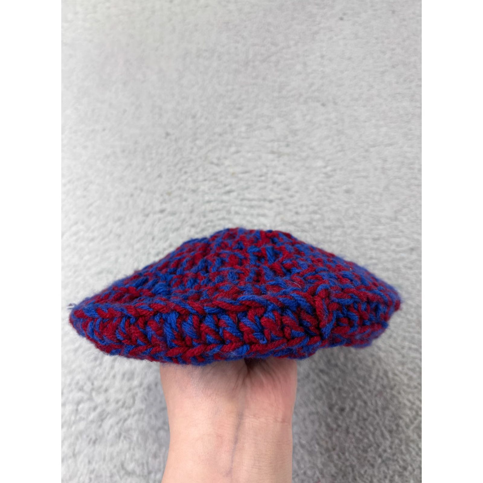 Vintage Womens Beret Beanie Toque Hat One Size Blue Red Knit Acrylic Winter Ski Size ONE SIZE - 4 Thumbnail