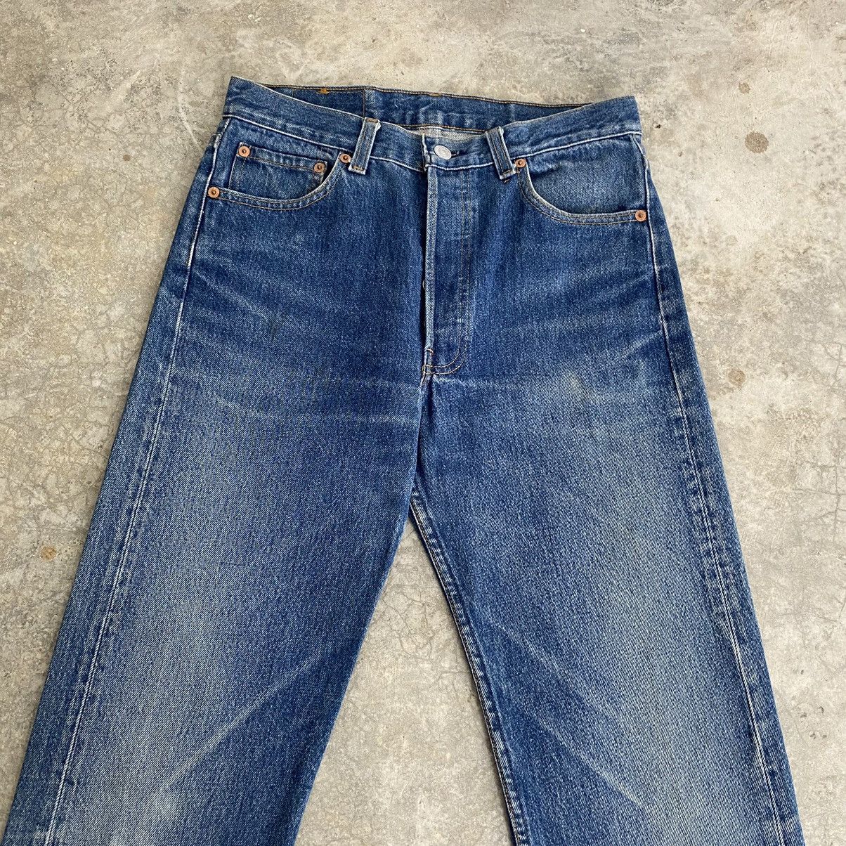 Levi's Size 29x32.5 Vintage 90’s Levis 501 Stonewashed Blue Jeans Size US 29 - 2 Thumbnail