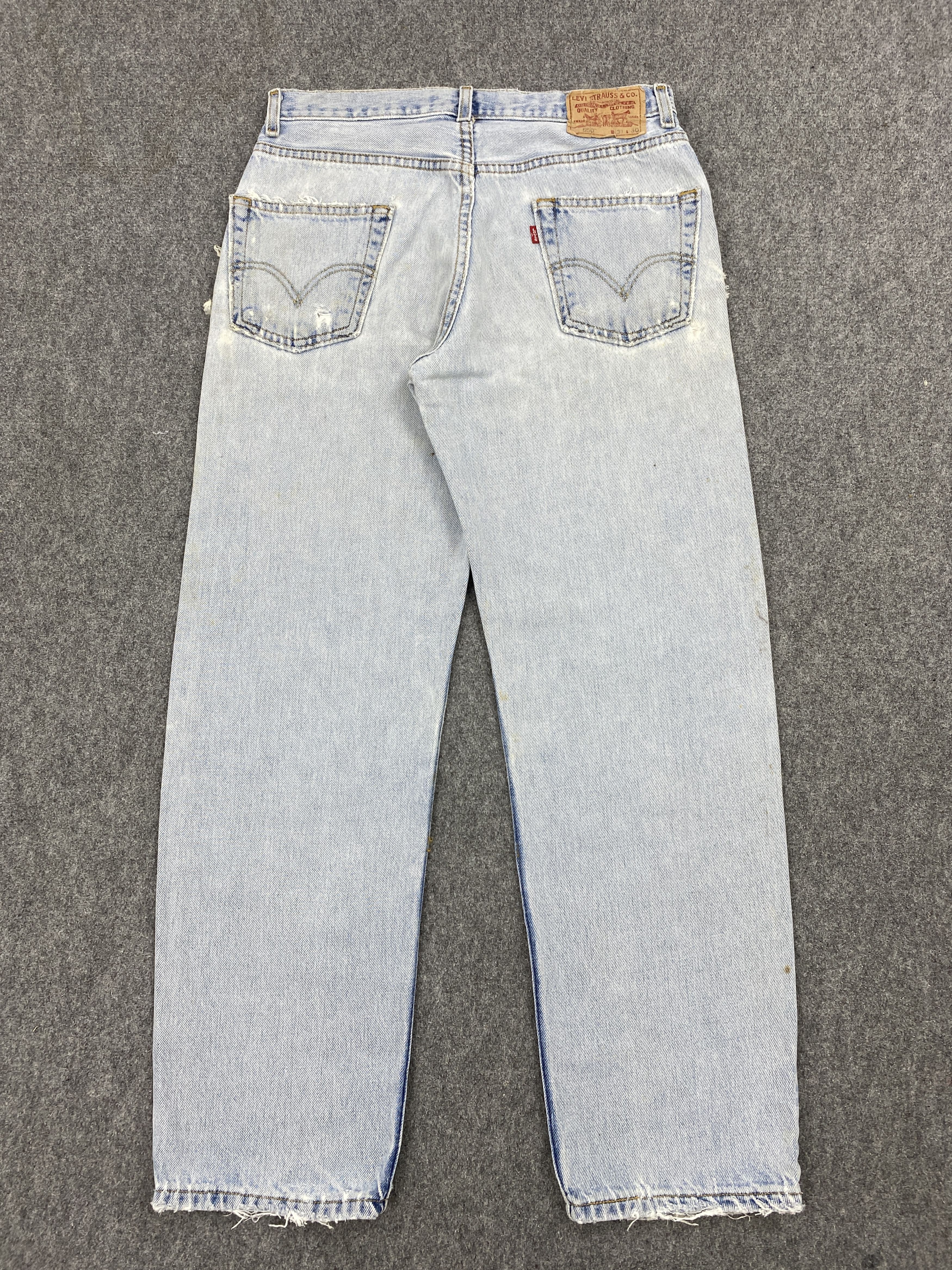 Levi's × Vintage Distressed Vintage Levis 550 Light Blue Washed Jeans Size US 31 - 3 Thumbnail