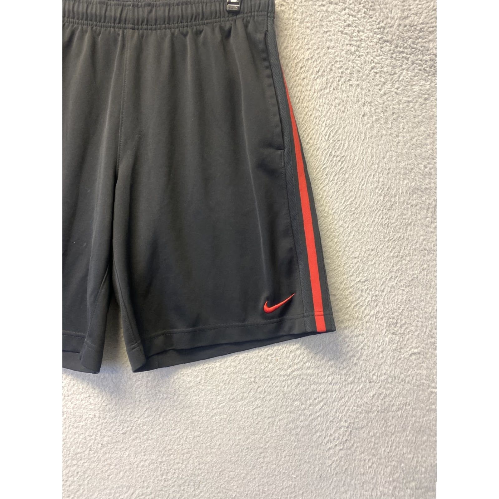Nike Nike Shorts M Adult Black Dri-FIT Pockets Swoosh Logo Basketball Men 10in Inseam 32" Waist Size US 32 / EU 48 - 2 Thumbnail
