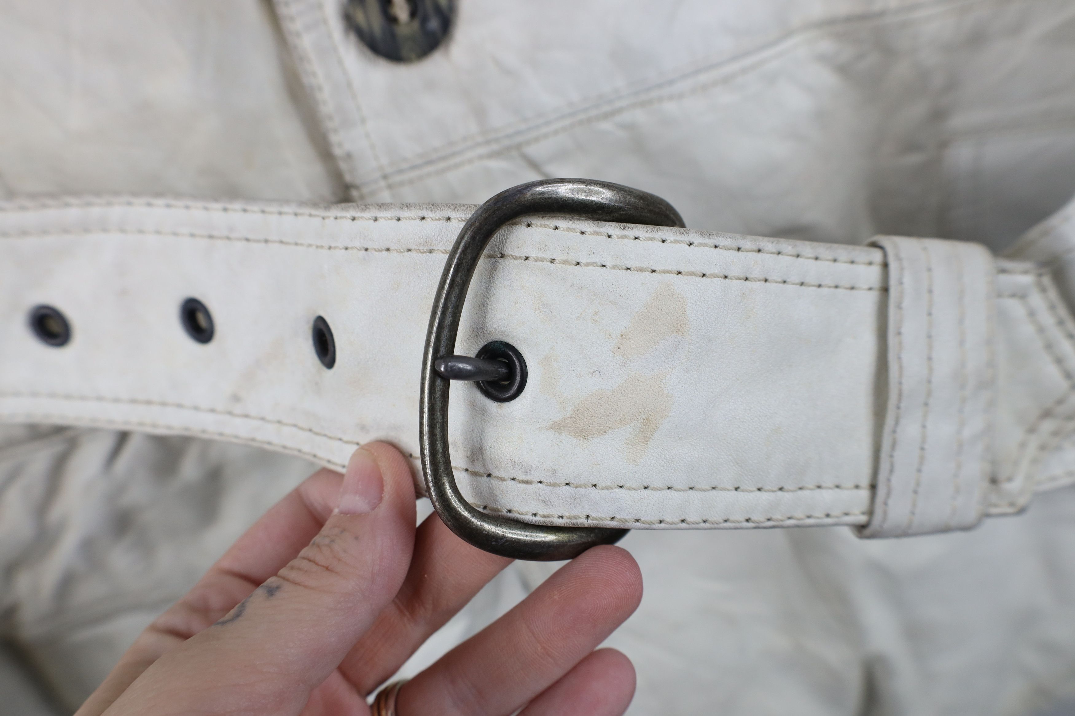 Vintage Vintage 70s Streetwear Leather Trench Coat Jacket White Size US L / EU 52-54 / 3 - 4 Thumbnail
