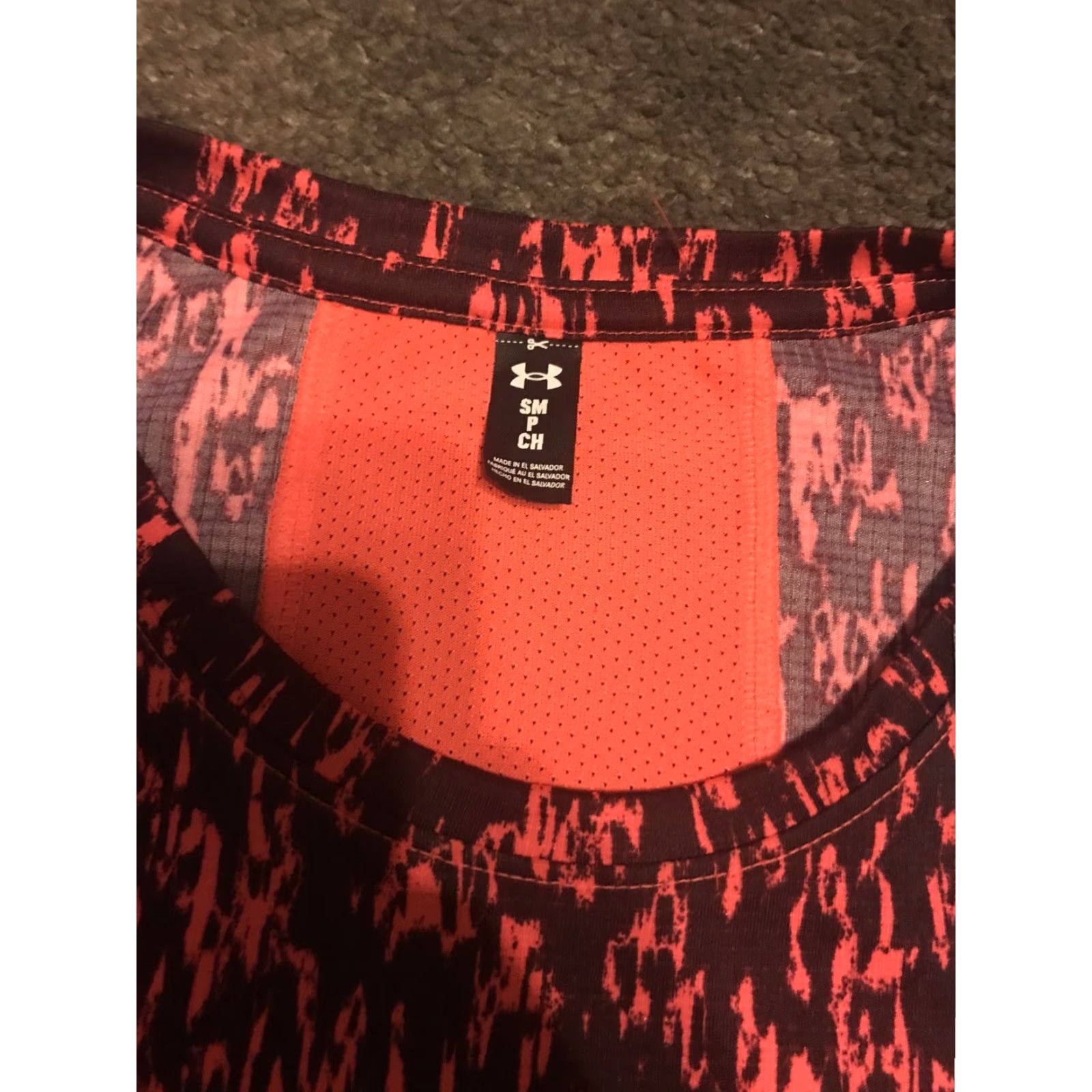 Under Armour Under Armour Short Sleeve Running Shirt Camouflage Neon 1383206 Women S Small Moisture Wicking Quick Dry Reflective Breathable Lightweight Size 28" / US 6 / IT 42 - 3 Thumbnail
