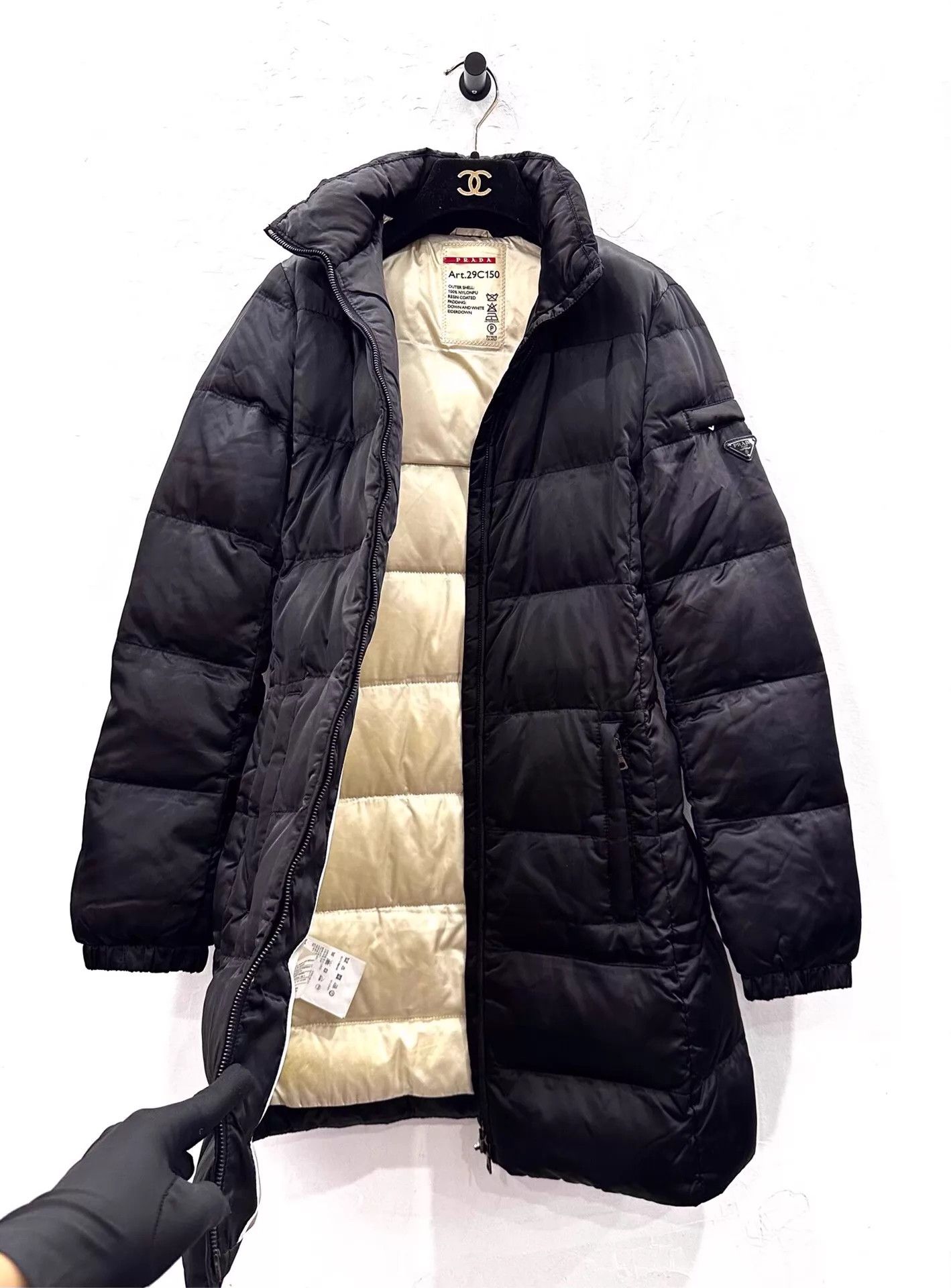 Prada Prada Blk Long Puffer Jacket Side Blk/Slv Triangle Logo 38 Size XS / US 0-2 / IT 36-38 - 3 Thumbnail