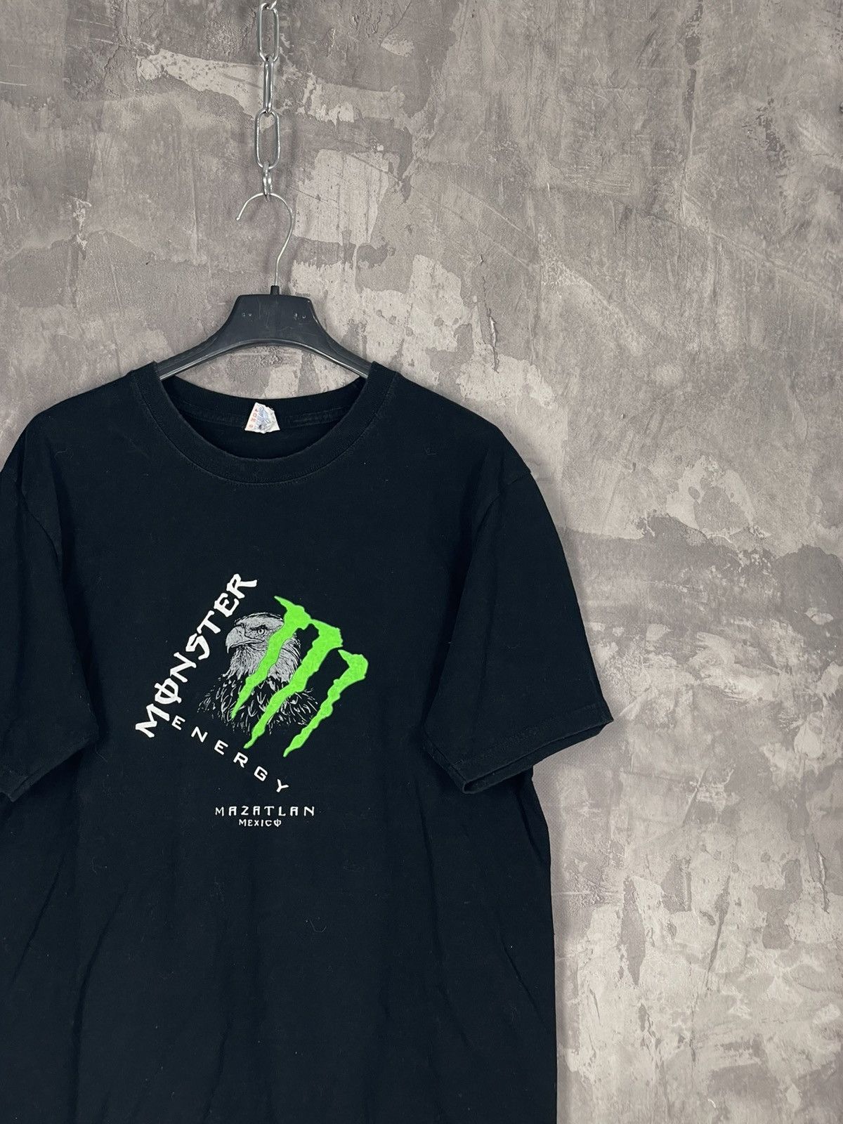 Vintage Monster Energy Big Logo Streetwear vintage racing t-shirt Size US M / EU 48-50 / 2 - 5 Thumbnail
