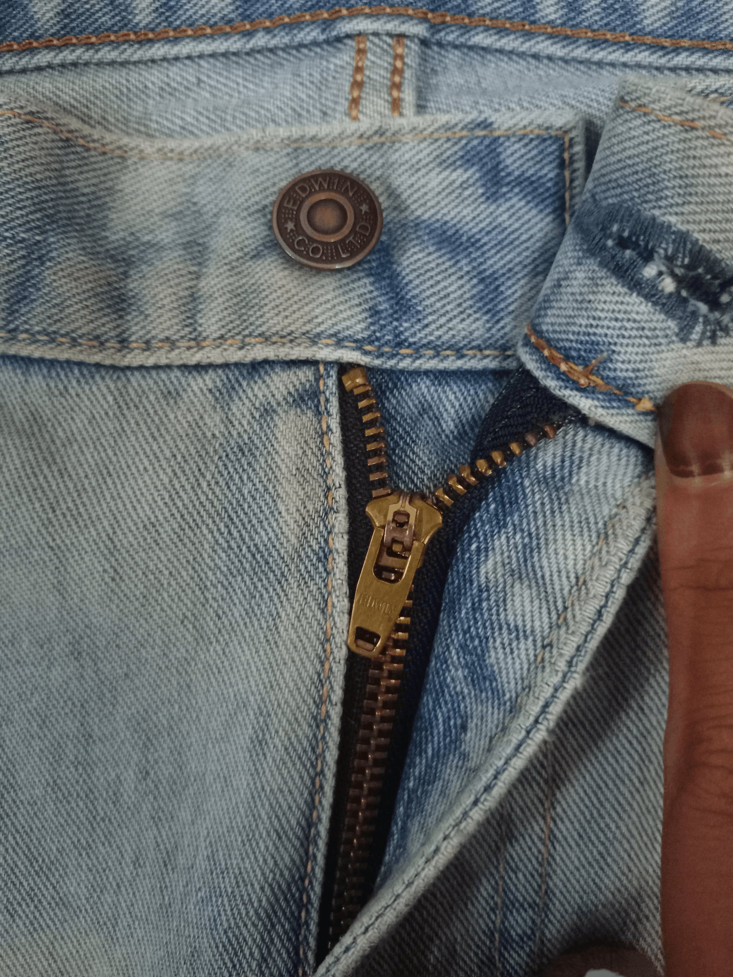Edwin × Japanese Brand Vintage Japanese Edwin Blue Wash Distressed Loose Jeans Size US 35 - 3 Thumbnail