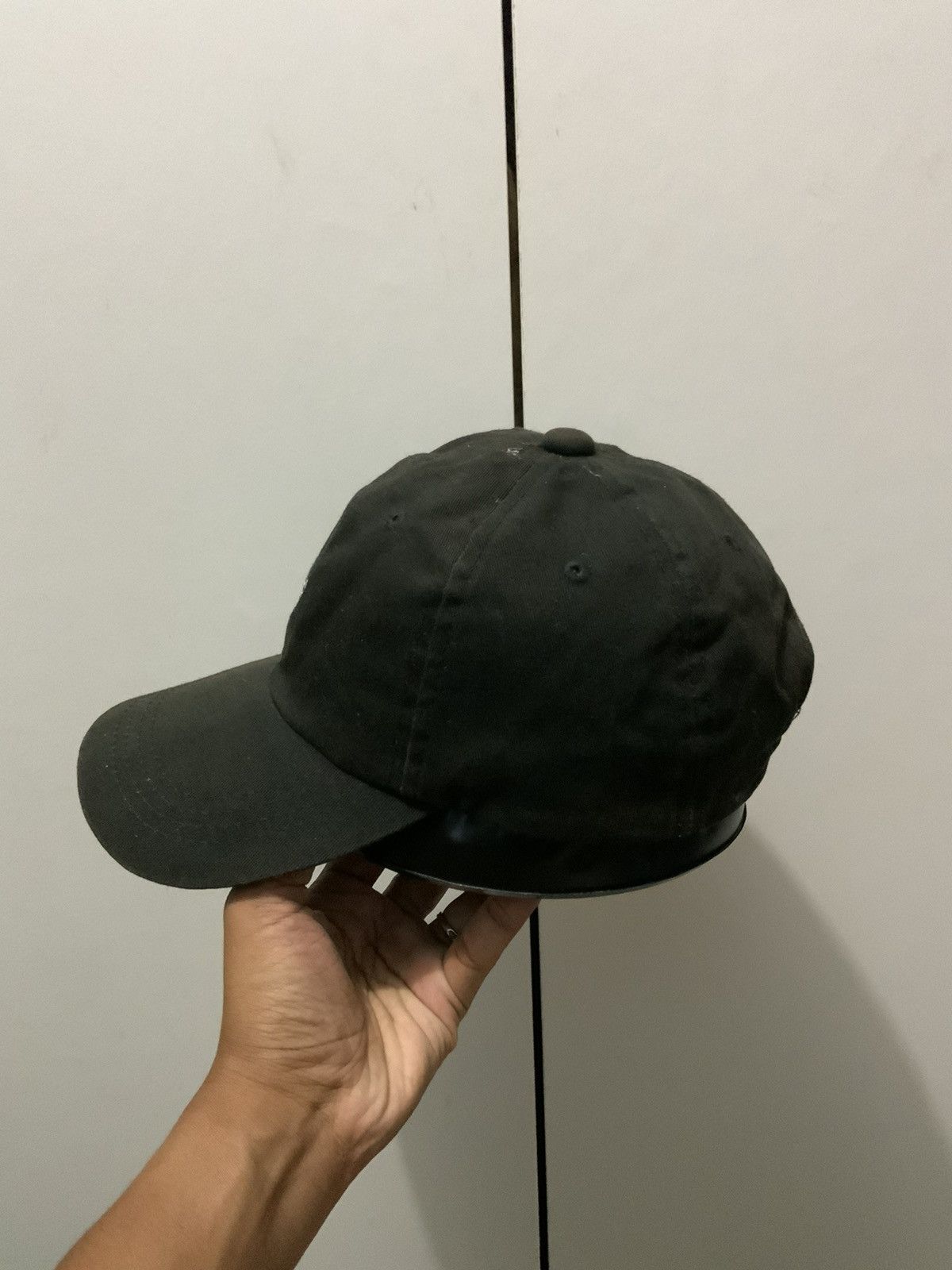 Hat Club A Small logo Embroidery Streetwear Hat Size ONE SIZE - 2 Thumbnail