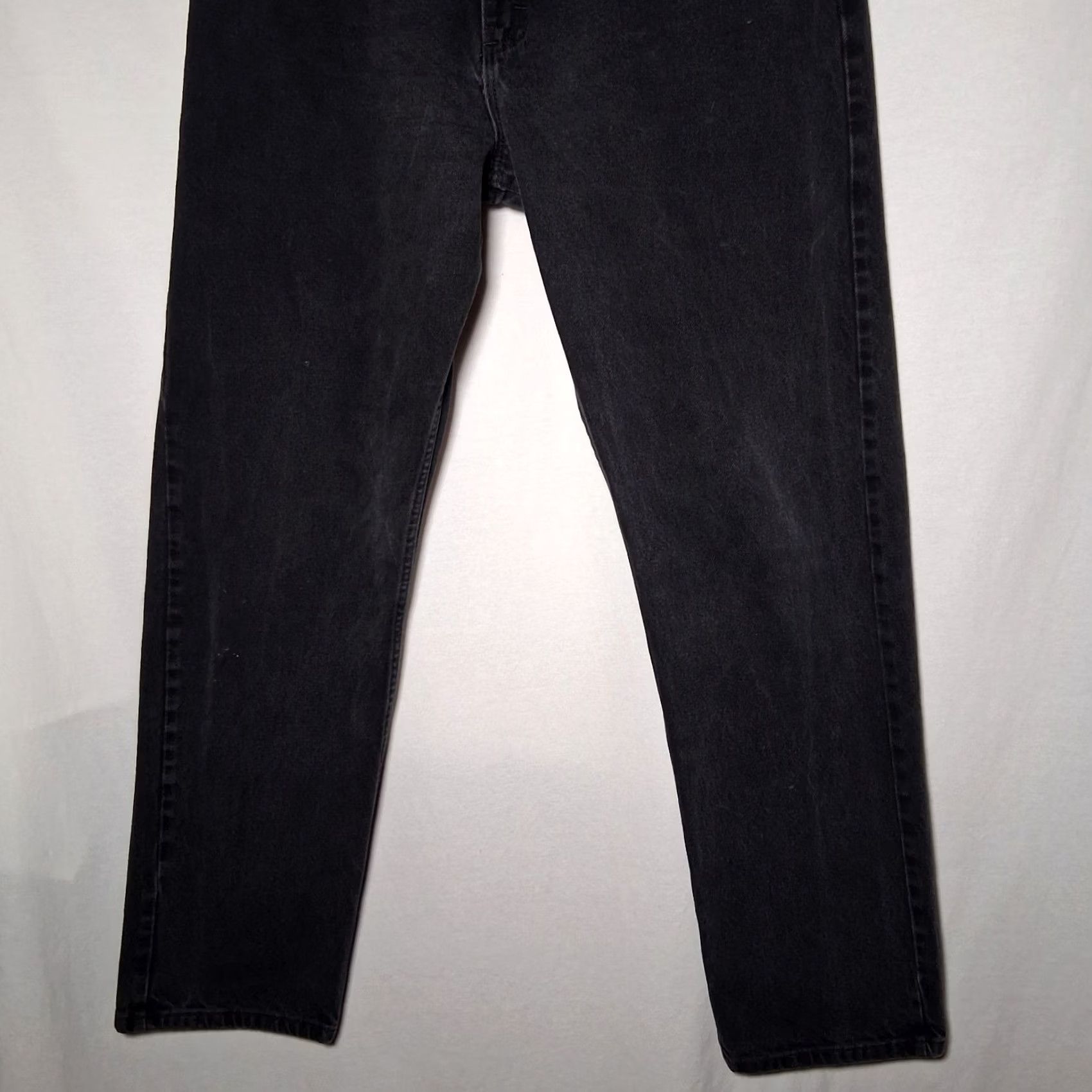 Wrangler Wrangler Jeans Men 35x33.5 Relaxed Fit Black Denim Work Pants 976T1CB Size US 35 - 4 Thumbnail