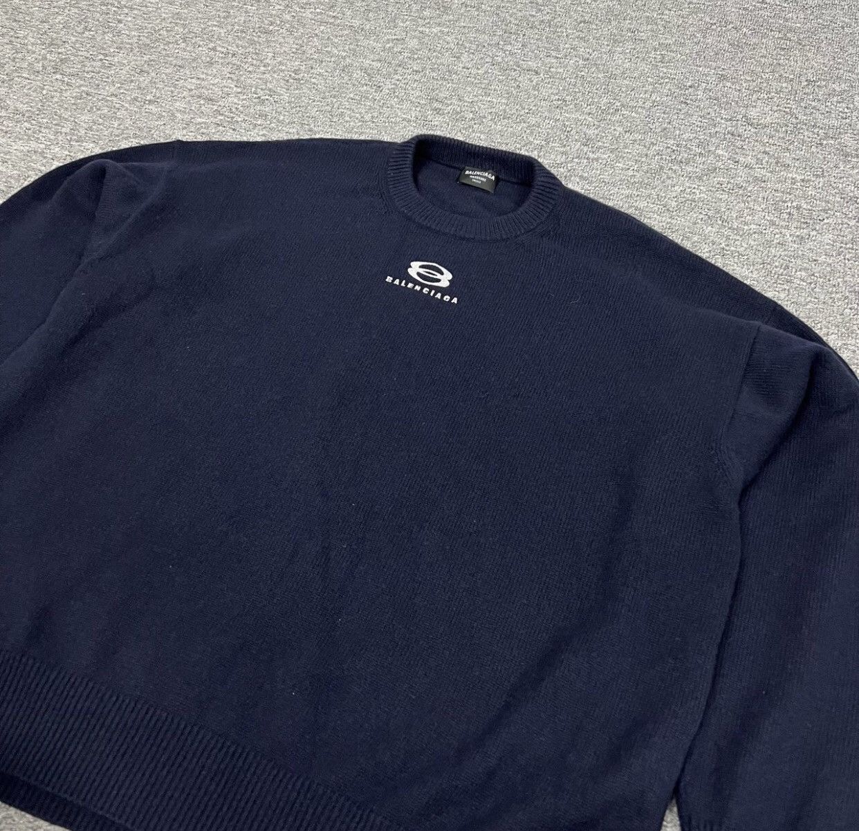 Balenciaga Balenciaga Unity Ski embroidery Goat Fleece Sweater 2412- Size US XS / EU 42 / 0 - 3 Thumbnail