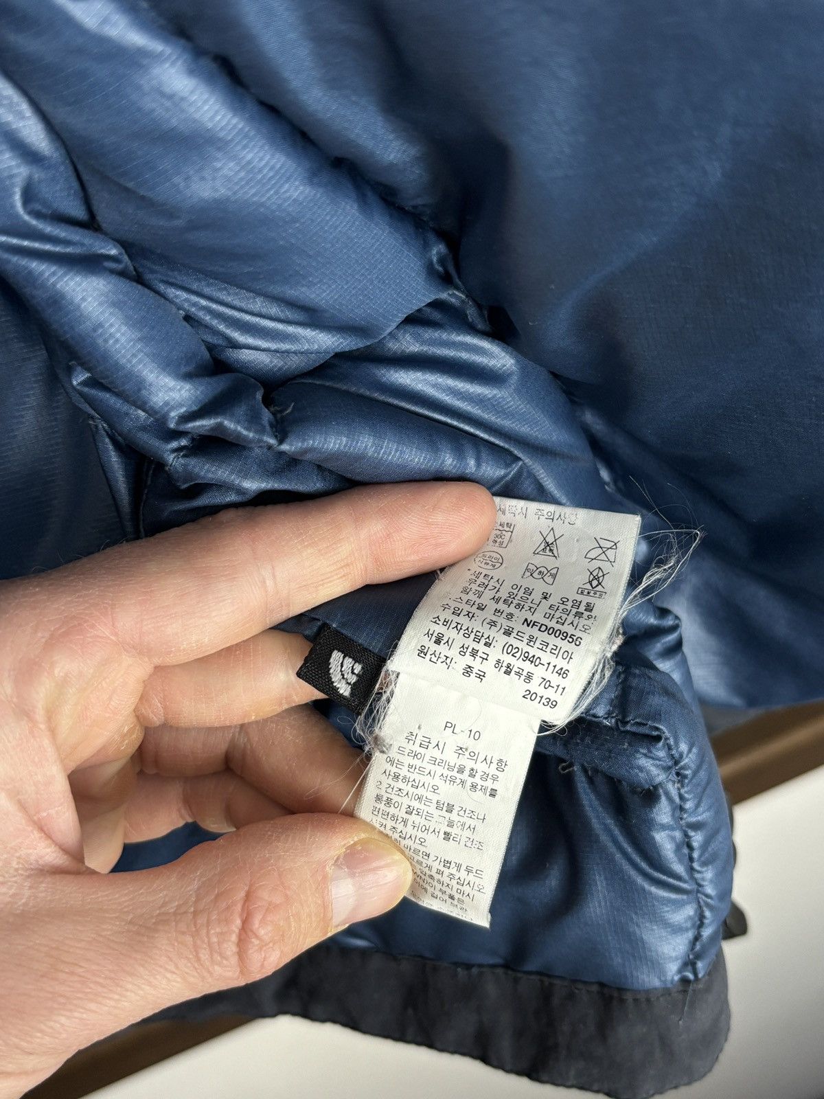 The North Face The North Face Summit Series Puffer Down Jacket Gorpcore Size M / US 6-8 / IT 42-44 - 15 Thumbnail