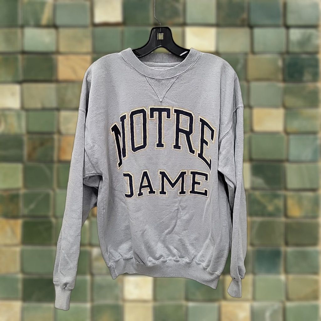 Vintage VINTAGE Galt Sand Notre Dame Fighting Irish Gray Mens Size L Sweatshirt Size US L / EU 52-54 / 3 - 1 Thumbnail