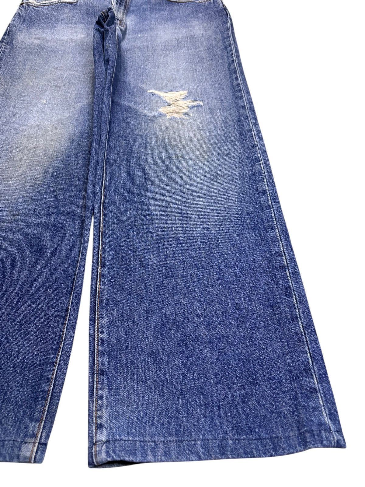 Japanese Brand Vintage Japanese Brand Mud Wash Distressed Baggy Jeans Size US 33 - 7 Thumbnail